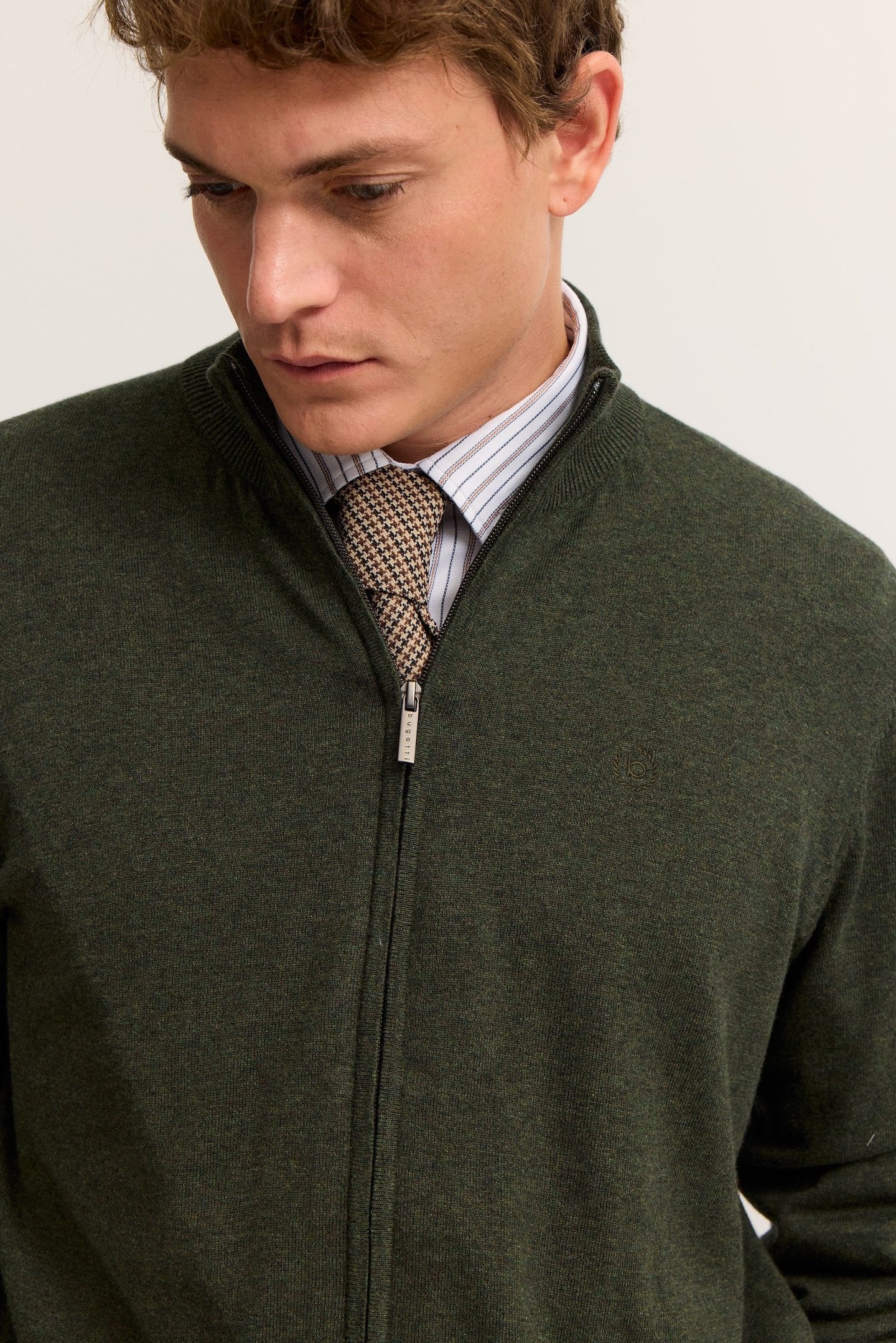 bugatti Strickjacke Regular Fit aus Baumwolle mit Stehkragen