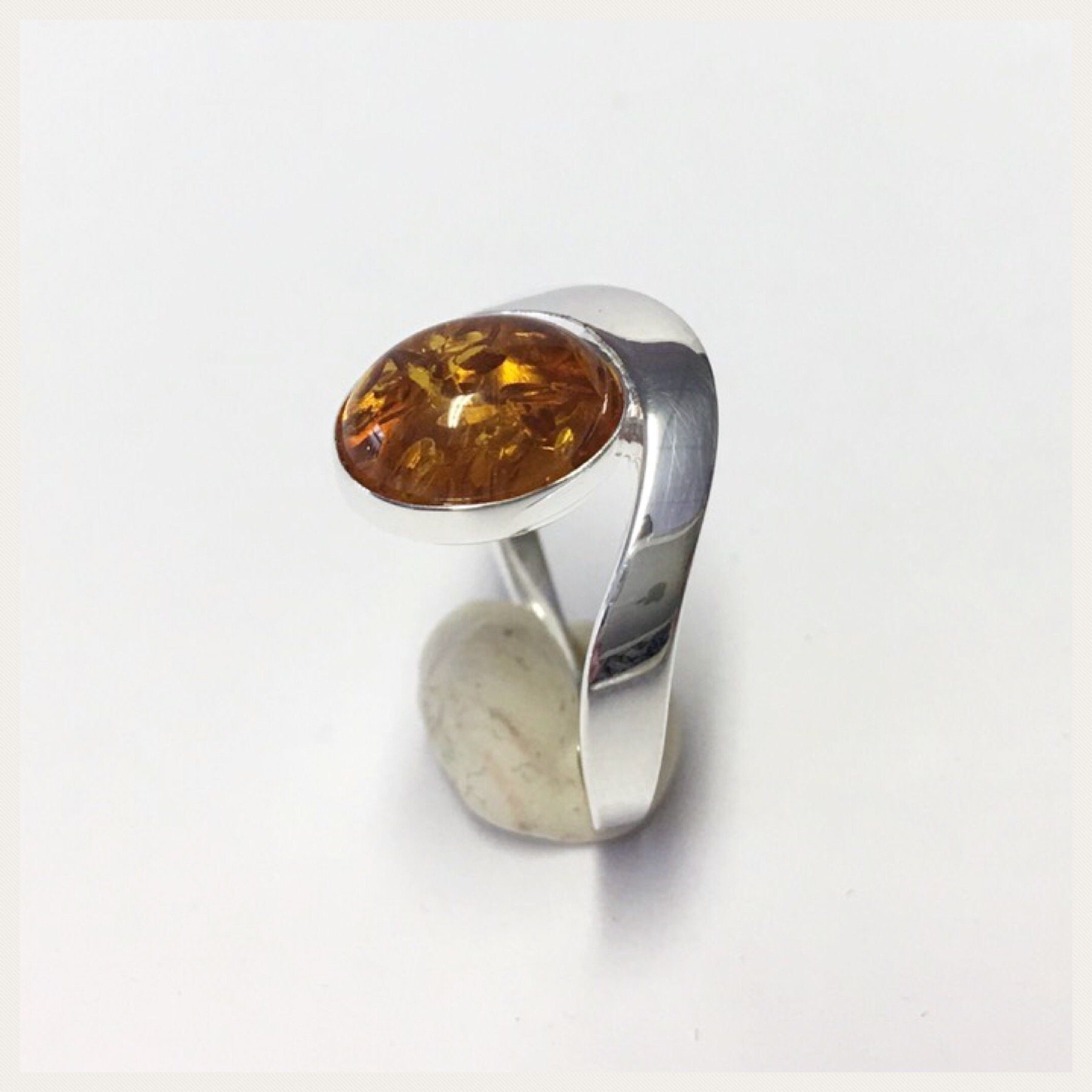 Edelschmiede925 Silberring Edelschmiede925 Silberring 925 mit braunem Bernstein oval Ringgröße 52