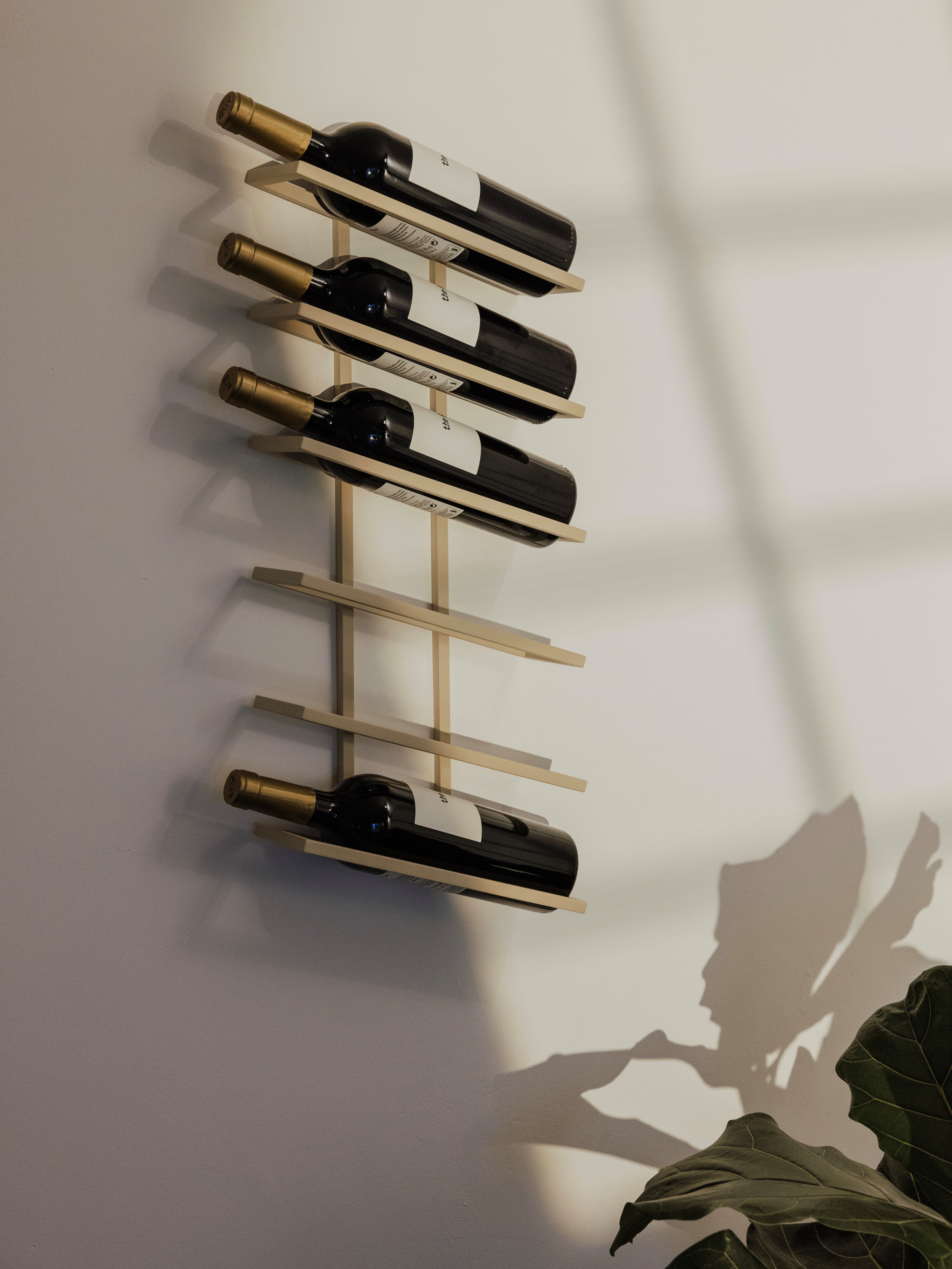 Metallbude Weinregal VINIA, hängendes Flaschenregal, hochwertiges Wand Weinregal