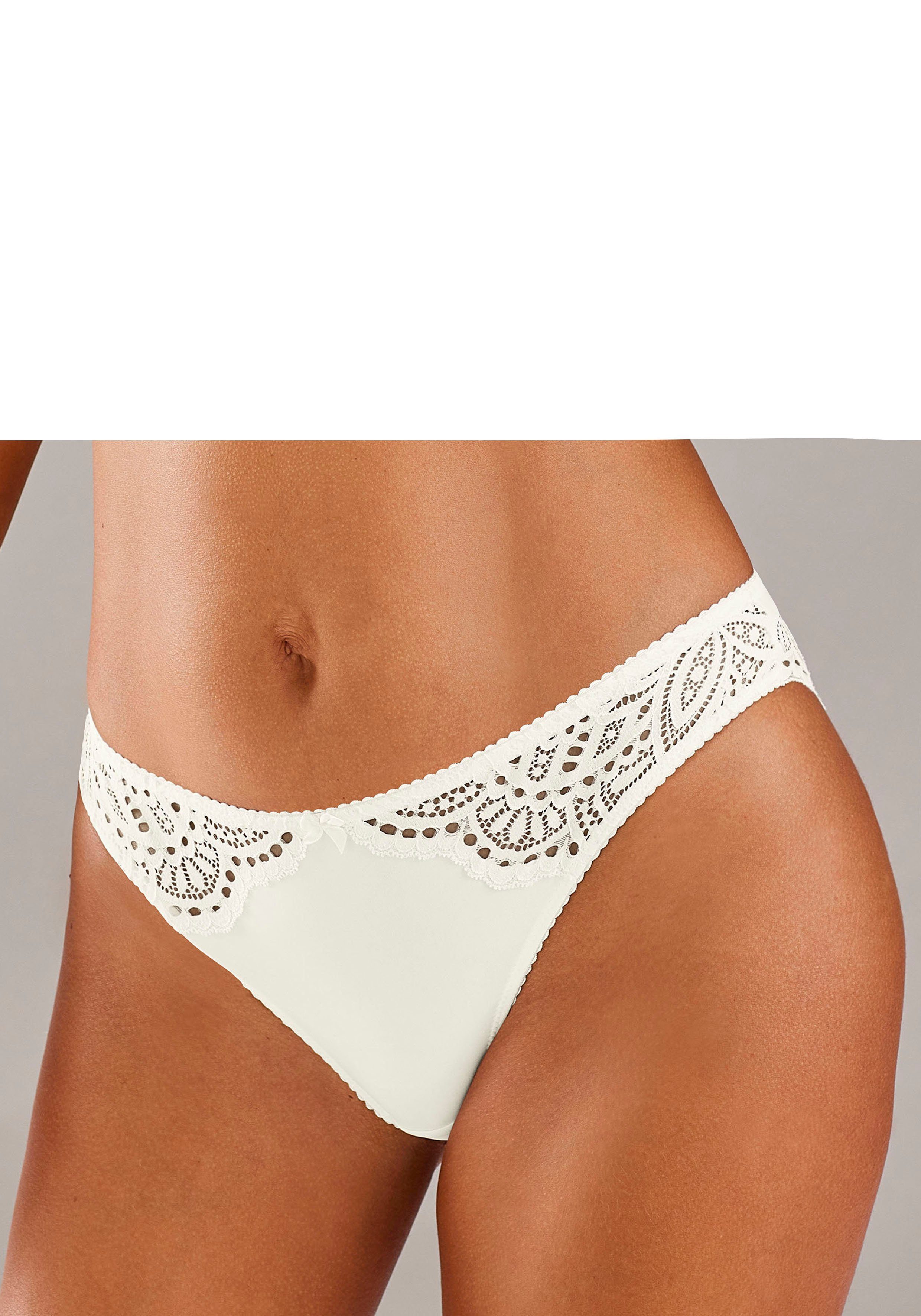 cream mit Spitze in blumiger LASCANA toller Slip Optik