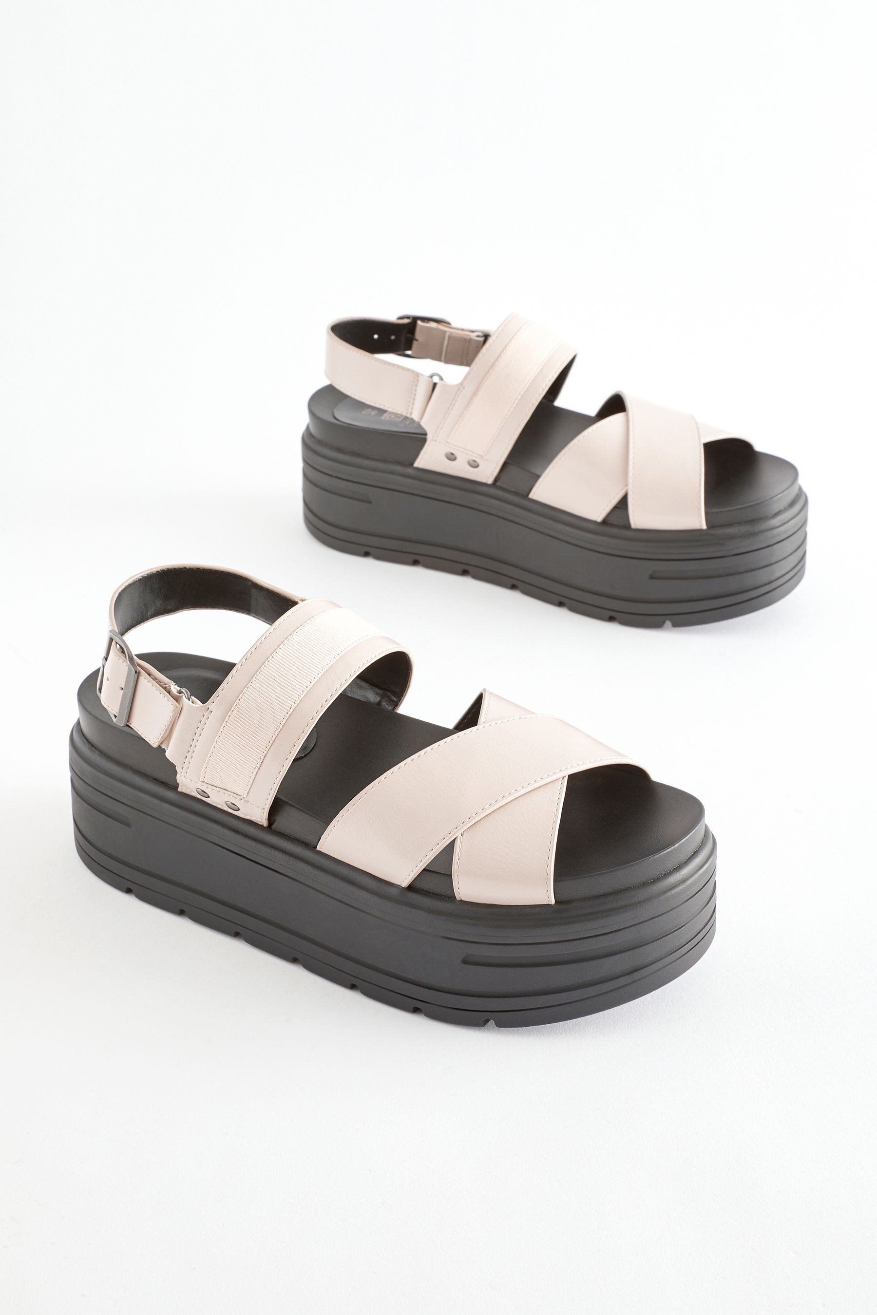 Next Markante Keilabsatzsandalen Keilsandalette (1-tlg) günstig online kaufen