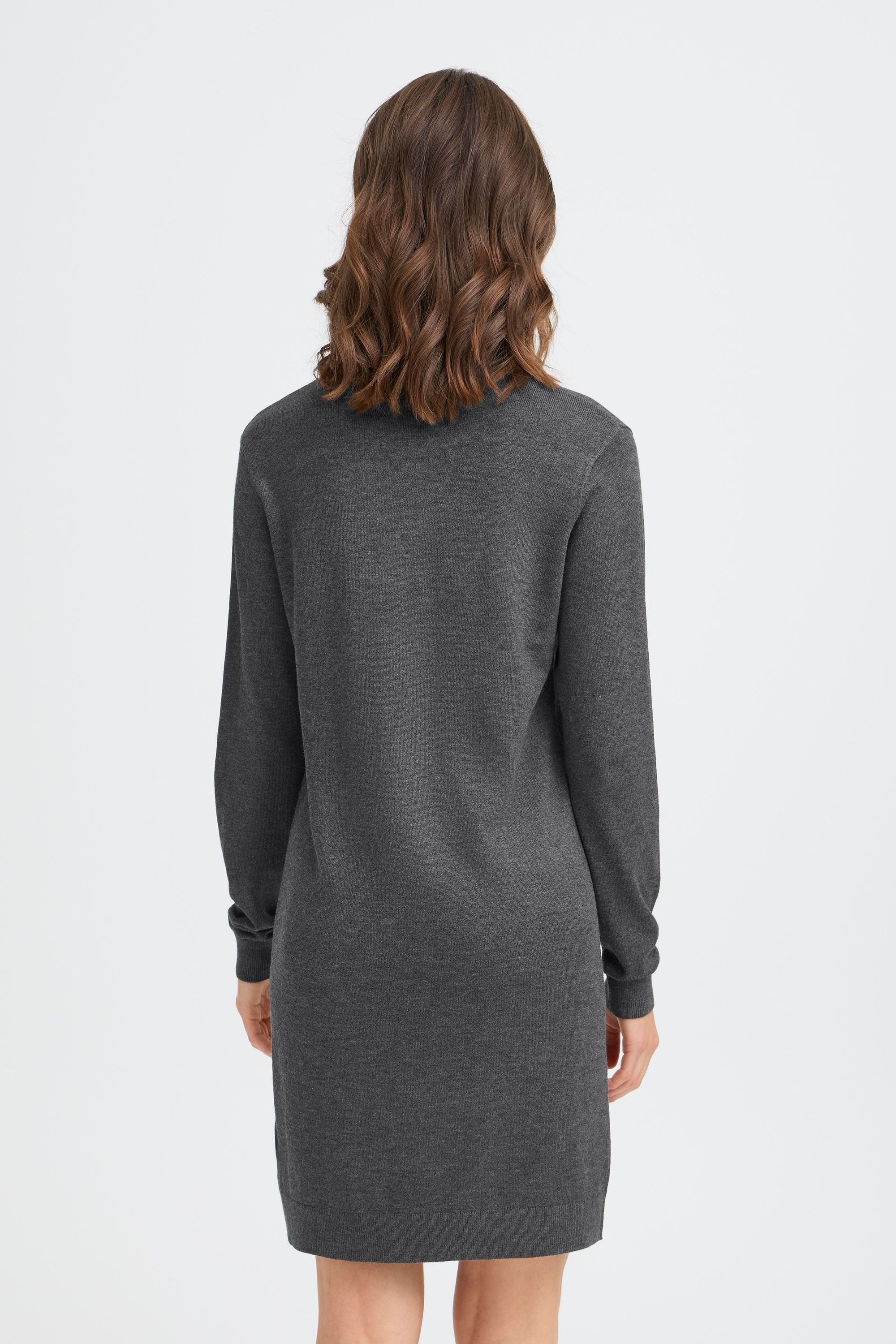 OXMO Strickkleid OXAida Gemütliches Strickkleid mit Rundhalsausschnitt