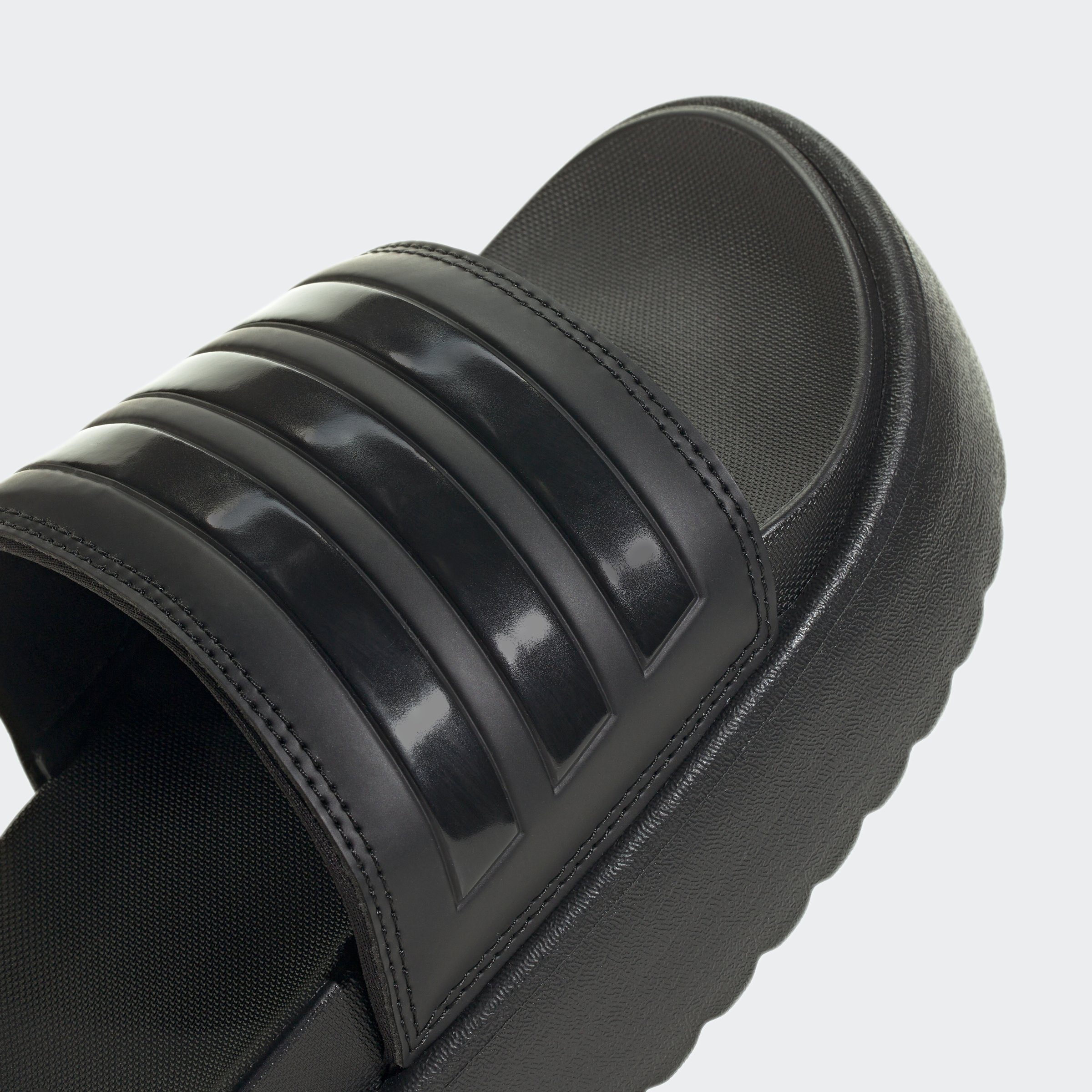 / Core Black Core ADILETTE Core Badesandale Sportswear Black / Black adidas PLATFORM