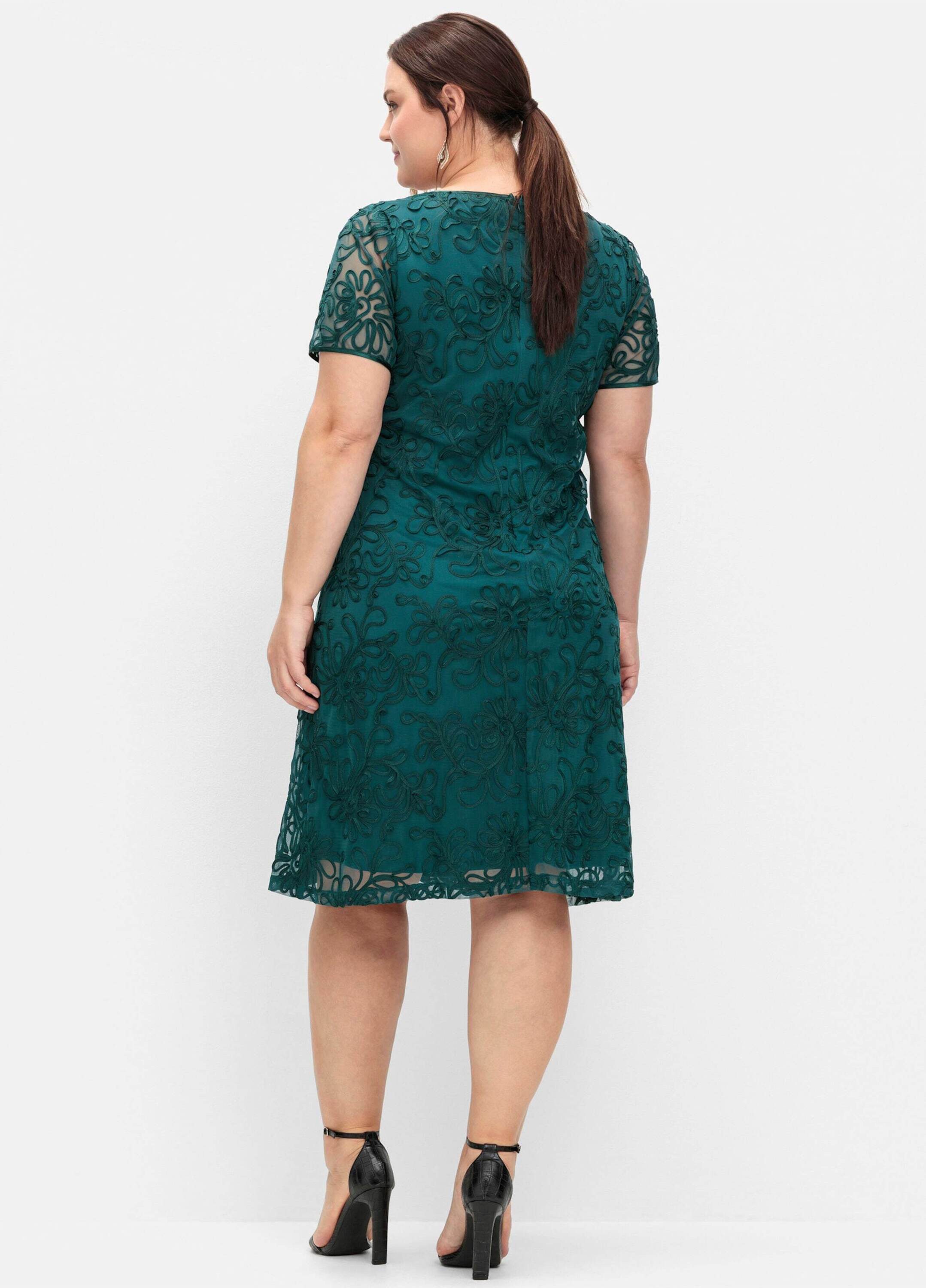 Sheego Etuikleid Cocktailkleid Kurzarm aus Mesh, mit Zierborten günstig online kaufen