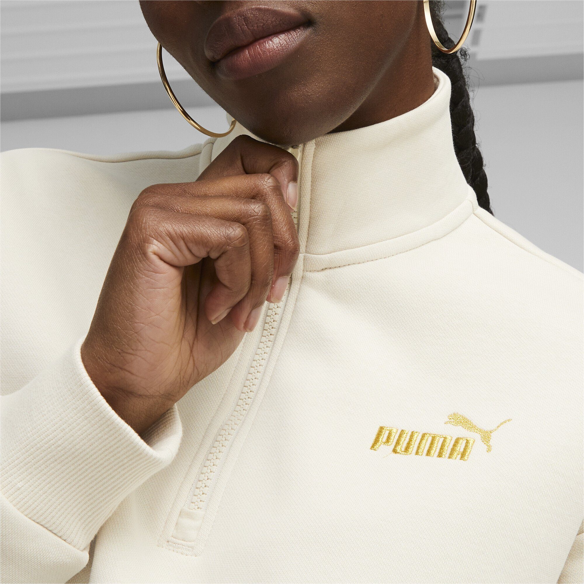 PUMA Sweatshirt ESS+ GOLD MINIMAL Alpine White Half-Zip Snow Damen