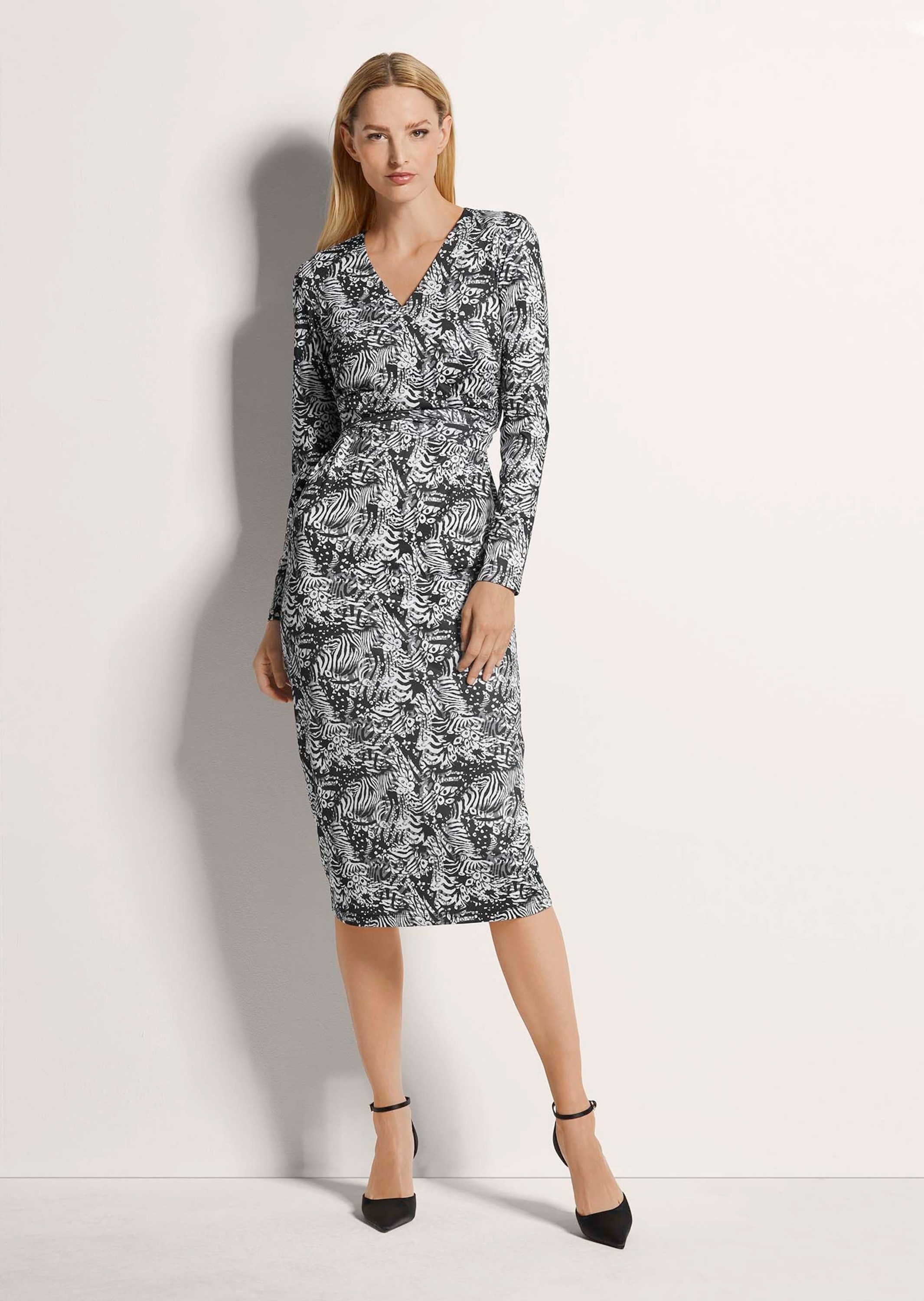 MADELEINE Maxikleid Kleid in Wickel-Optik günstig online kaufen