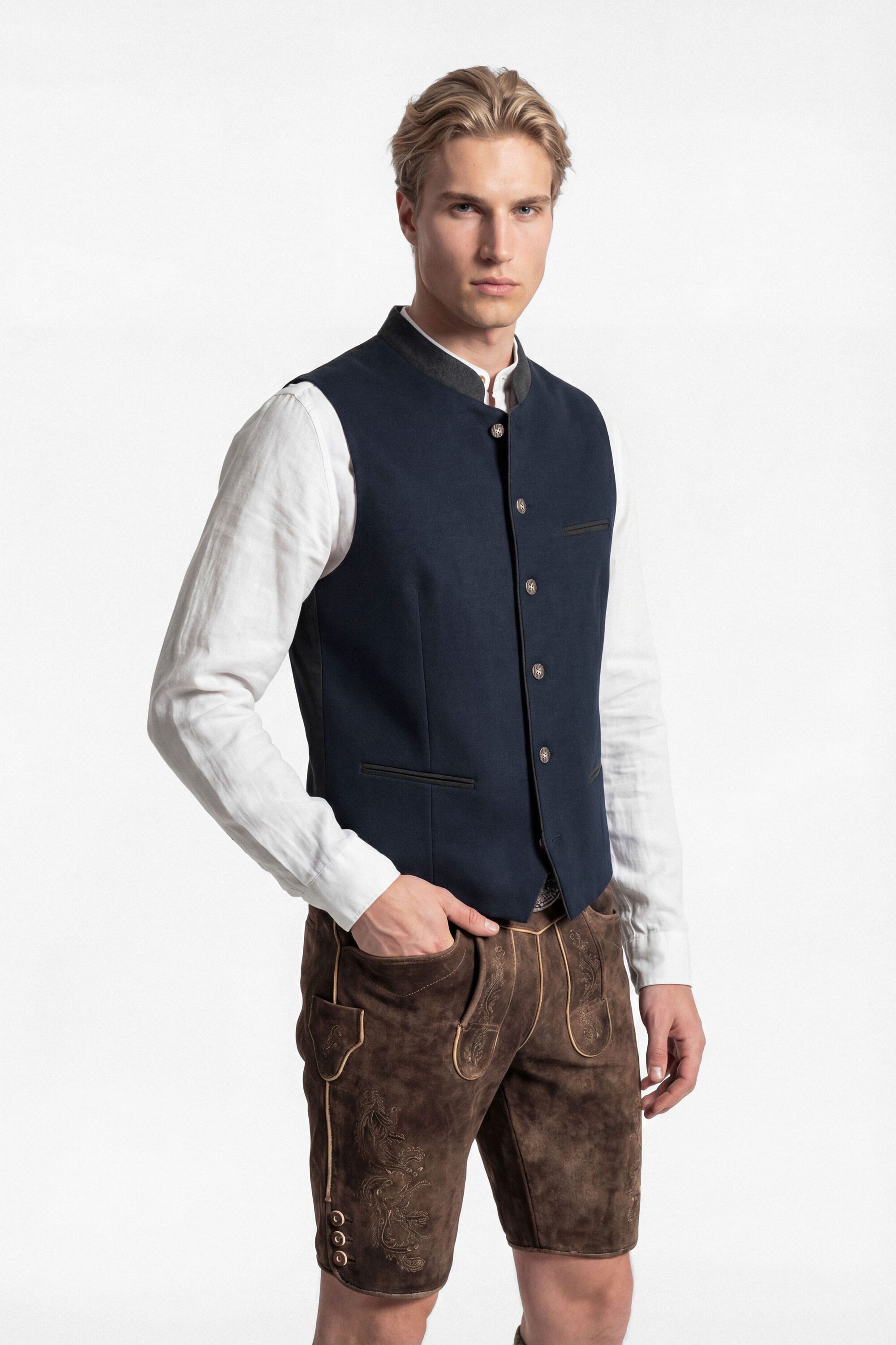 KaiserLich Trachtenweste 5434 mit Stehkragen und Metallknöpfe