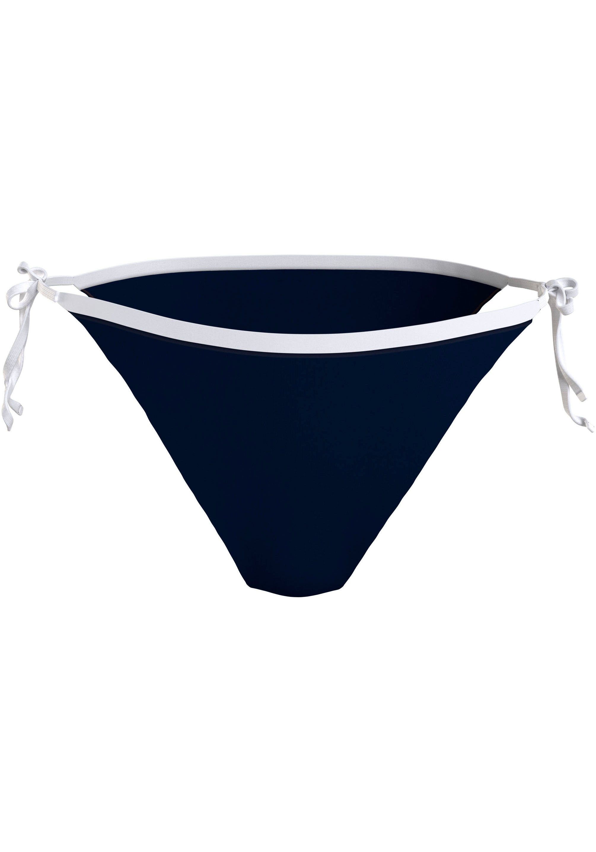 Tommy Hilfiger Swimwear Bikini-Hose CHEEKY STRING SIDE TIE mit kontrastfarbenen Kanten