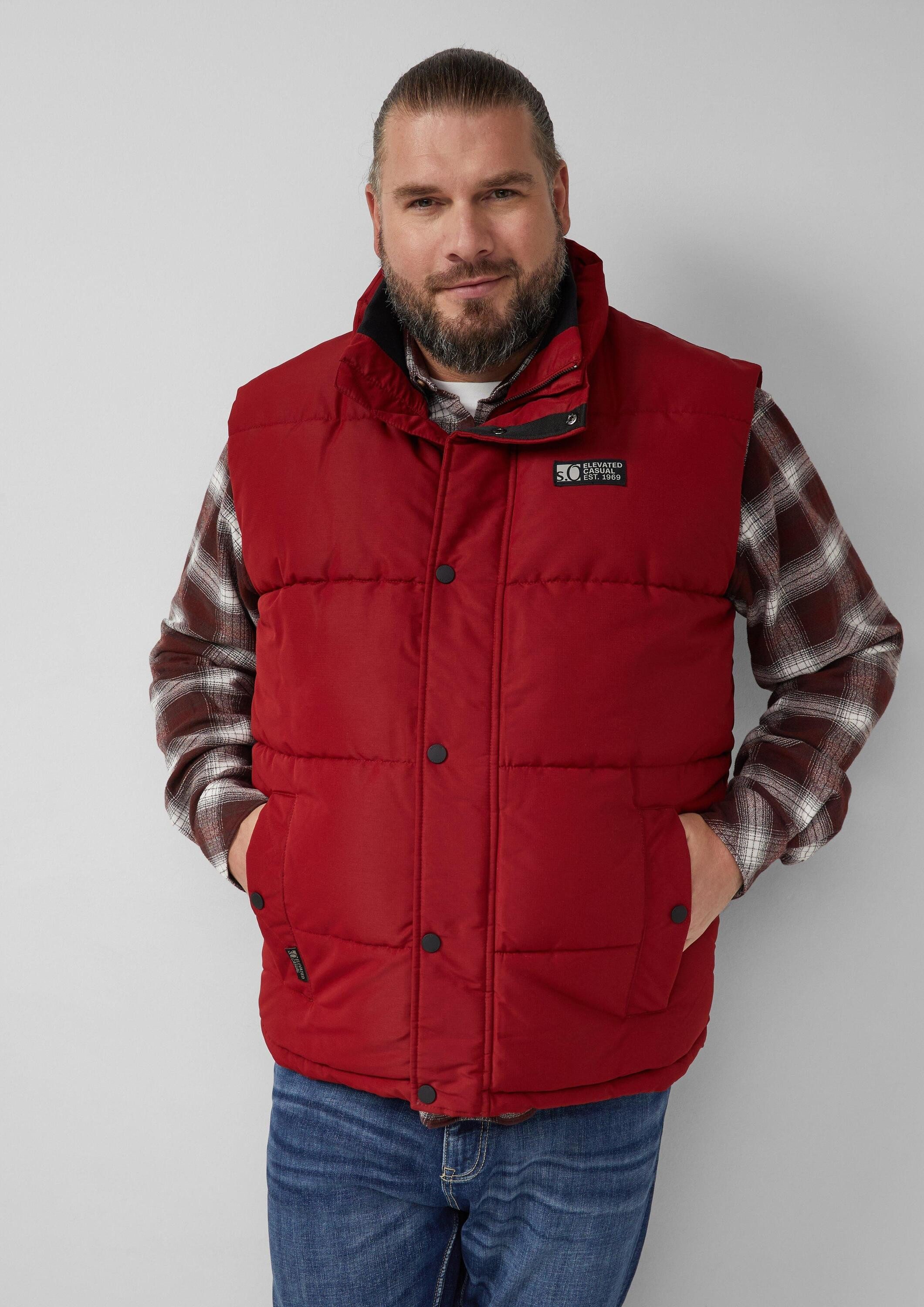 s.Oliver Outdoorjacke Outdoor-Weste Sportive Steppweste mit Logo-Details