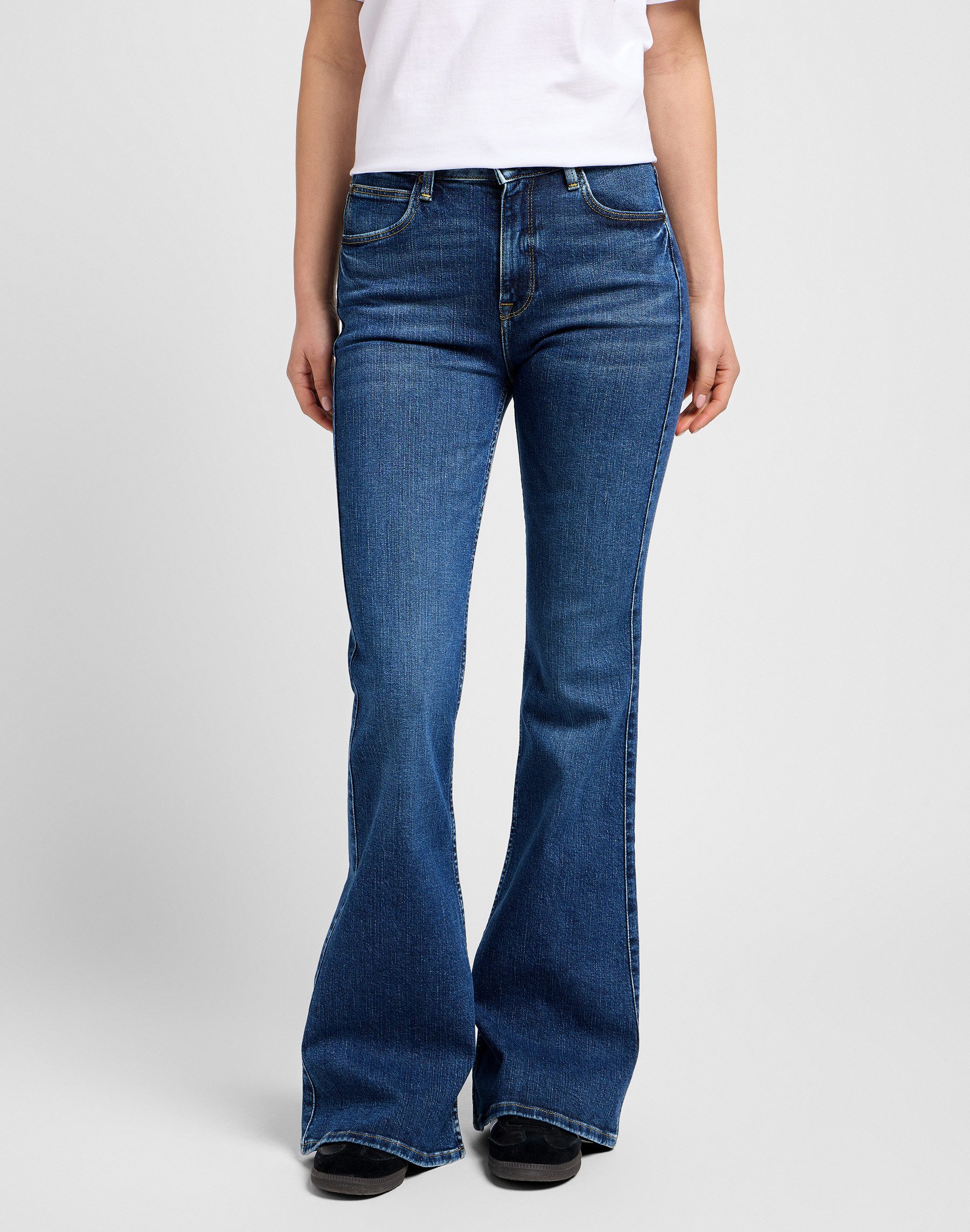 Lee® Bootcut-Jeans BREESE im Five-Pocket Style