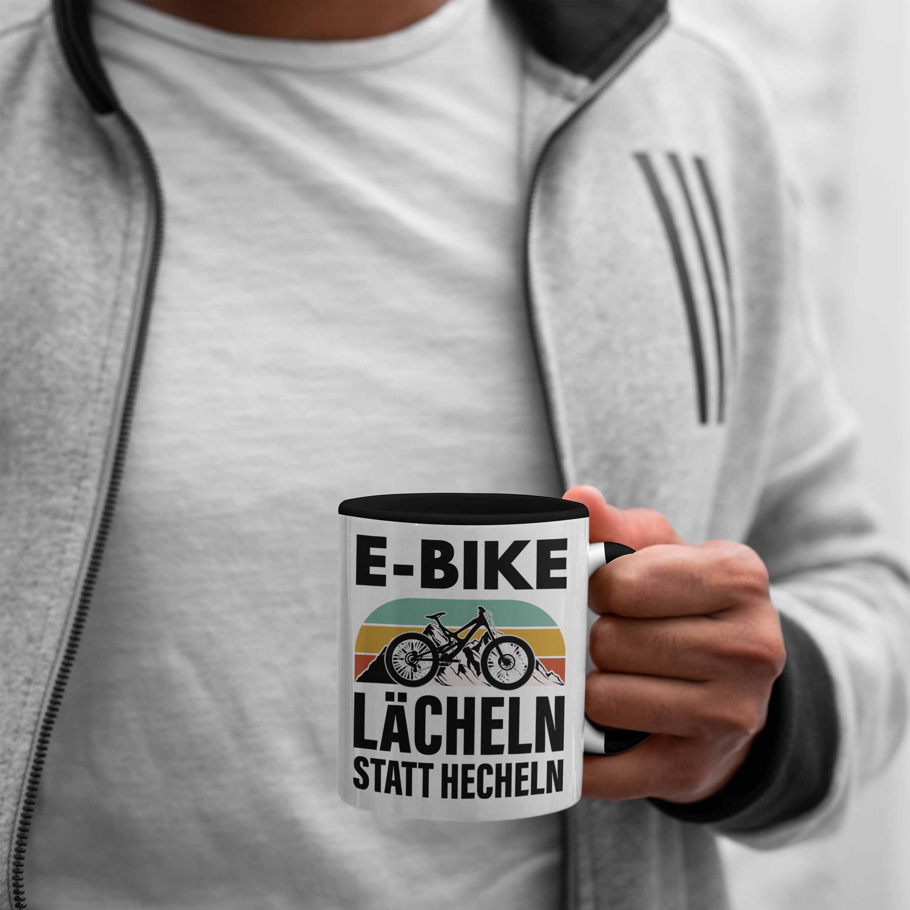 Spruch Ebike Schwarz E-Bike Elektrofahrrad Lustige Tasse Trendation Geschenk Geschenke Rentner Kaffeetasse Trendation Tasse mit -
