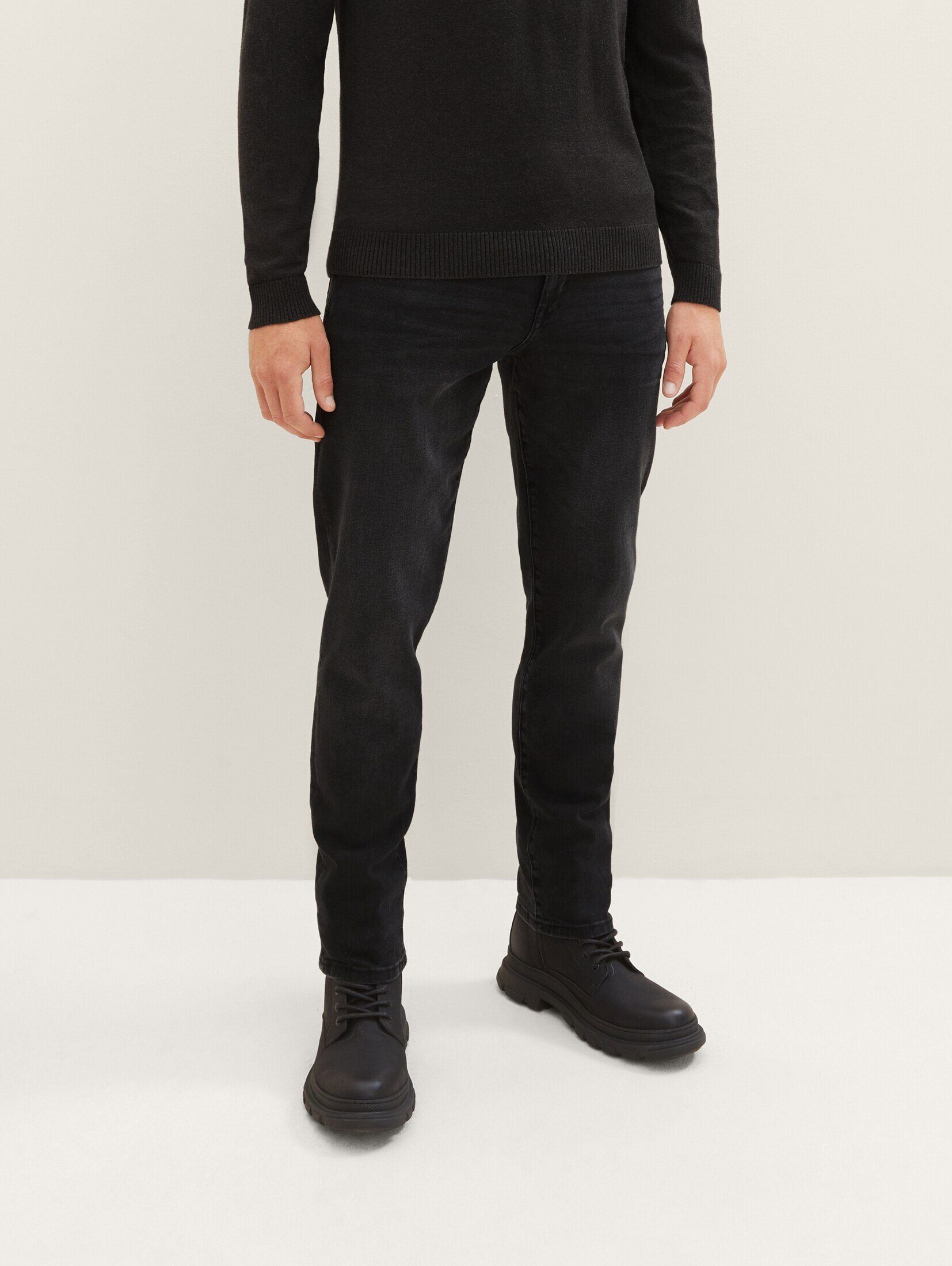 TOM TAILOR 5-Pocket-Jeans Josh in Used-Waschung günstig online kaufen