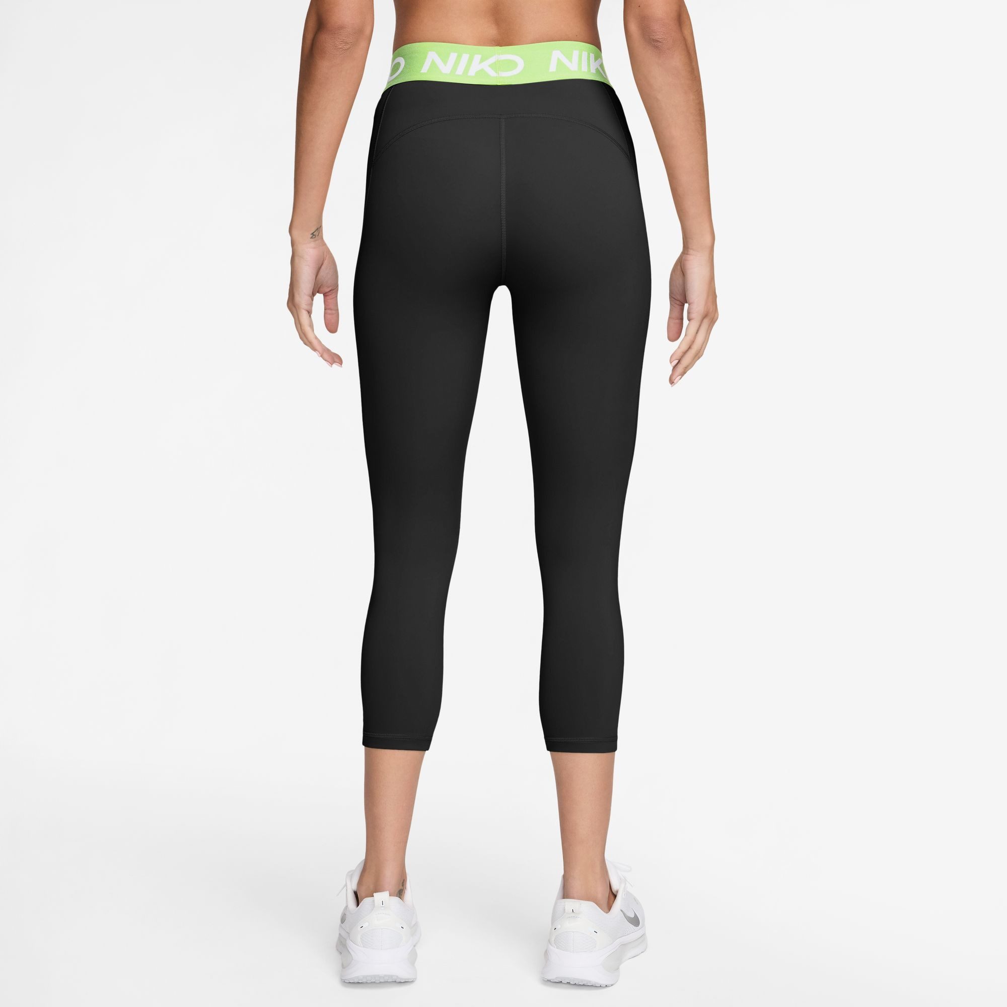 Nike Trainingstights W NP DF 365 MR TIGHT USM schnell trocknendes Material, atmungsaktiv, Nike Pro