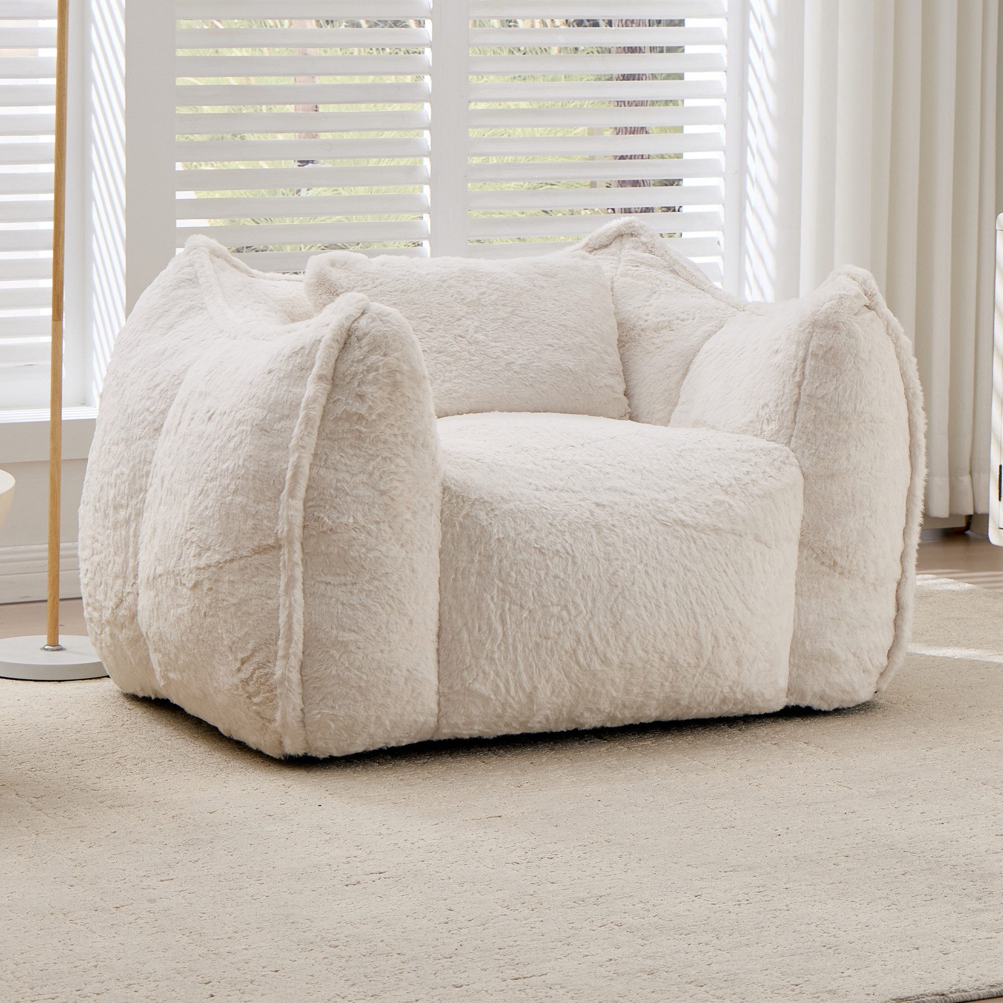 Fyrove Sitzsack XXL mit Armlehnen & Tragegriff,Kunstfell Sessel (mit Memory-Schaumfüllung), gemütliches Sitzsack Sofa für Erwachsene & Kinder
