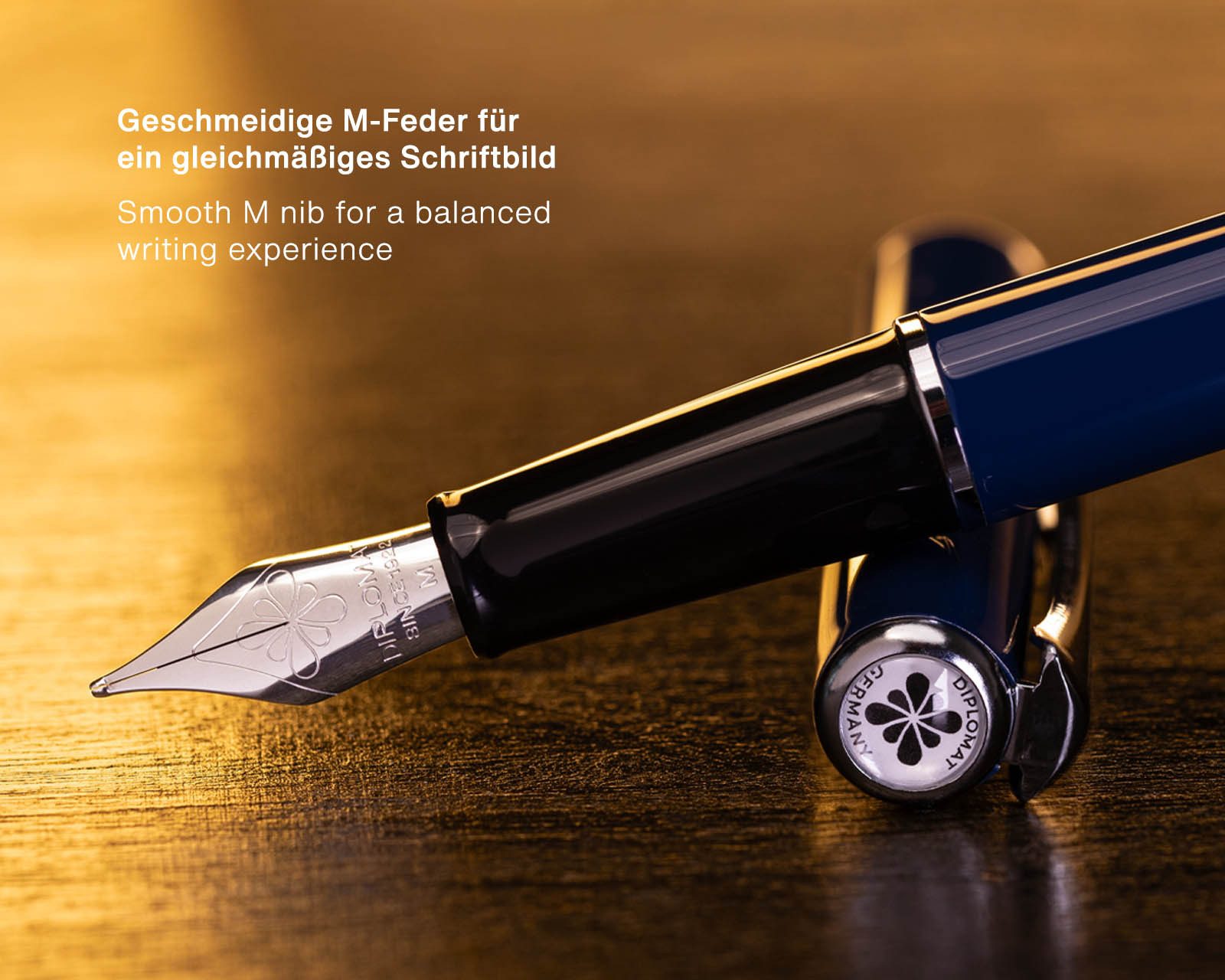 DIPLOMAT Füllhalter Füllhalter Traveller Navy blue, Stärke M, Zierelemente: Chrom