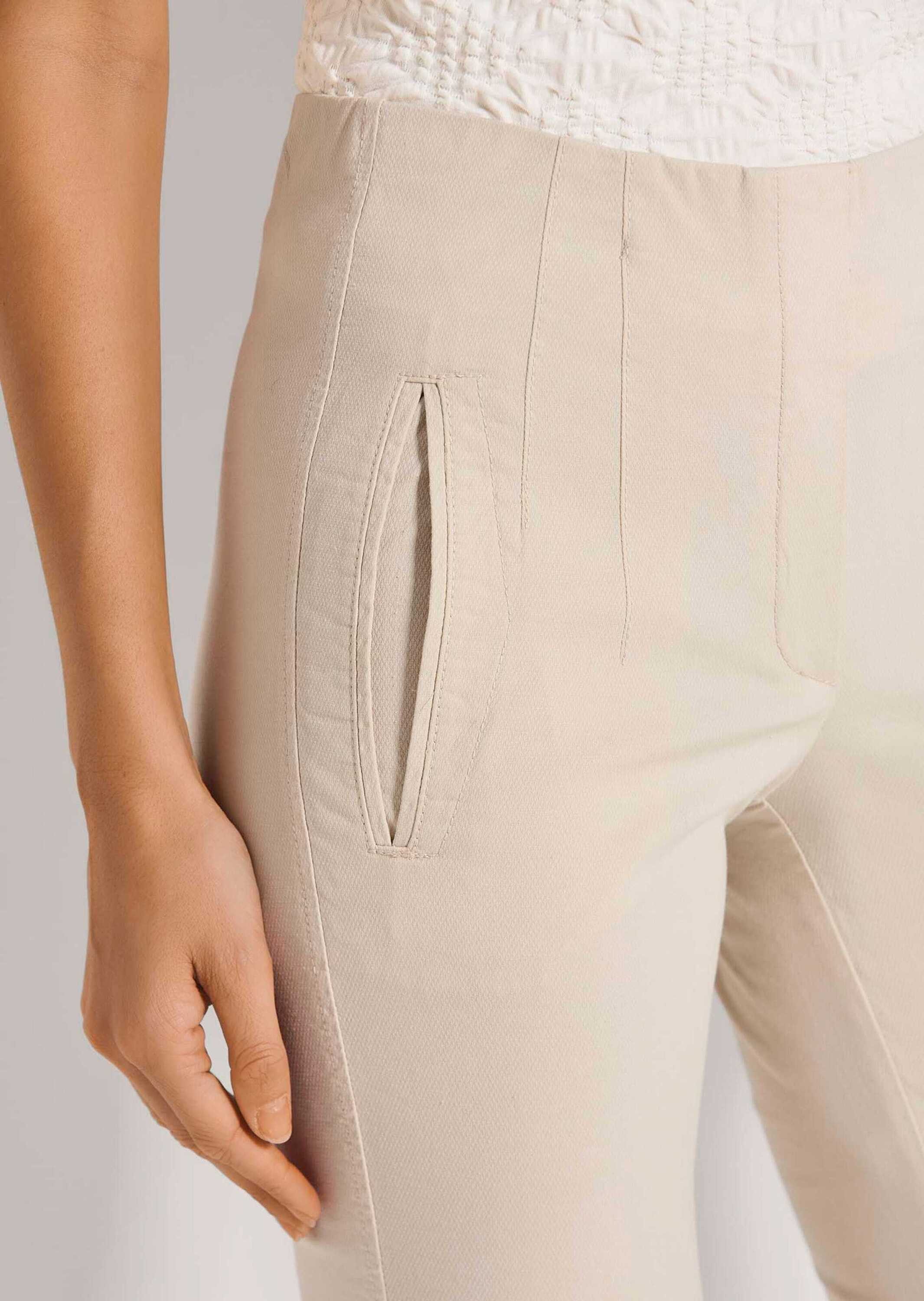 MADELEINE Stretch-Hose Kurzgröße: Schlanke Hose zum Schlüpfen – Bild 4 von 5