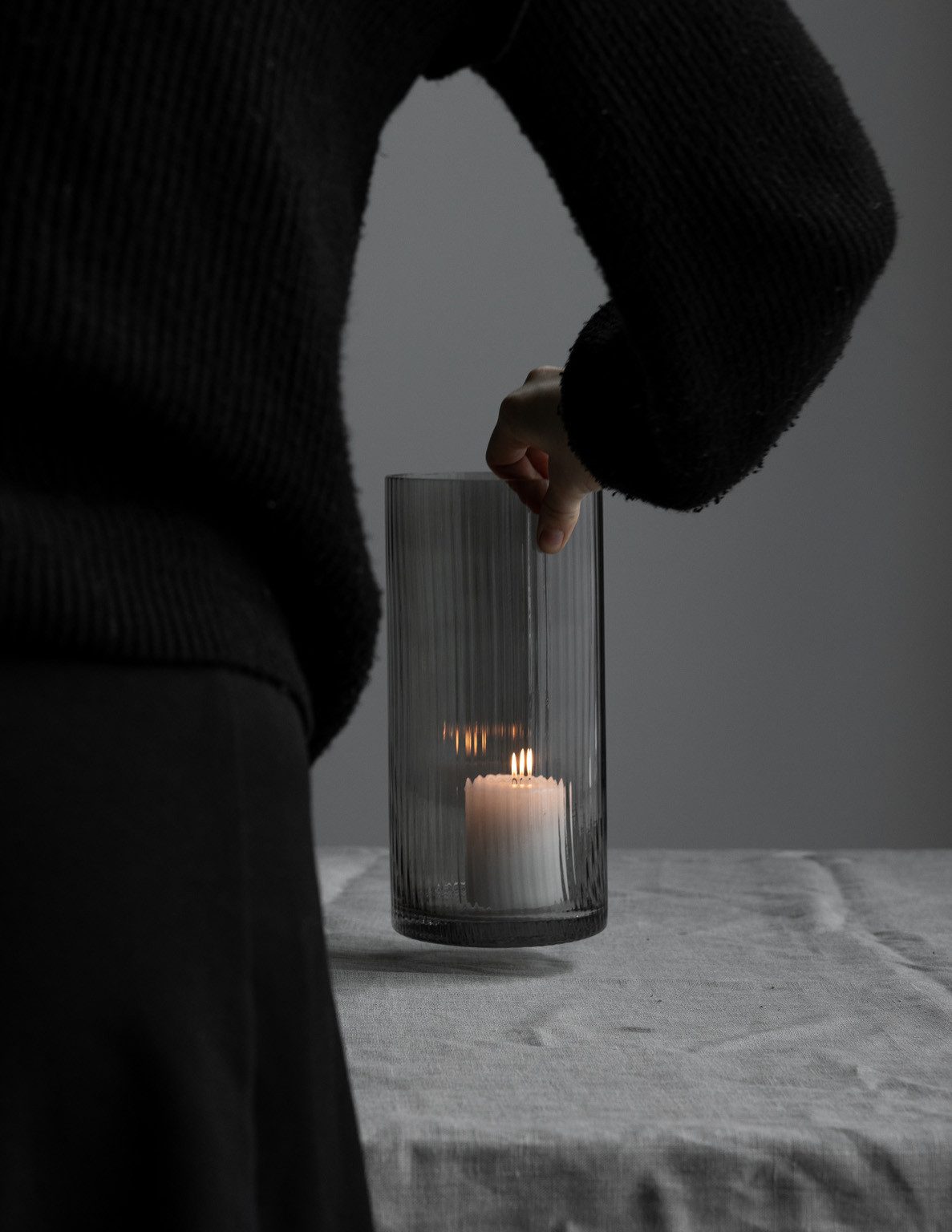 Storefactory Scandinavia Dekovase Vase Laterne RAMSJÖ S Glas grau, Ø12x25cm