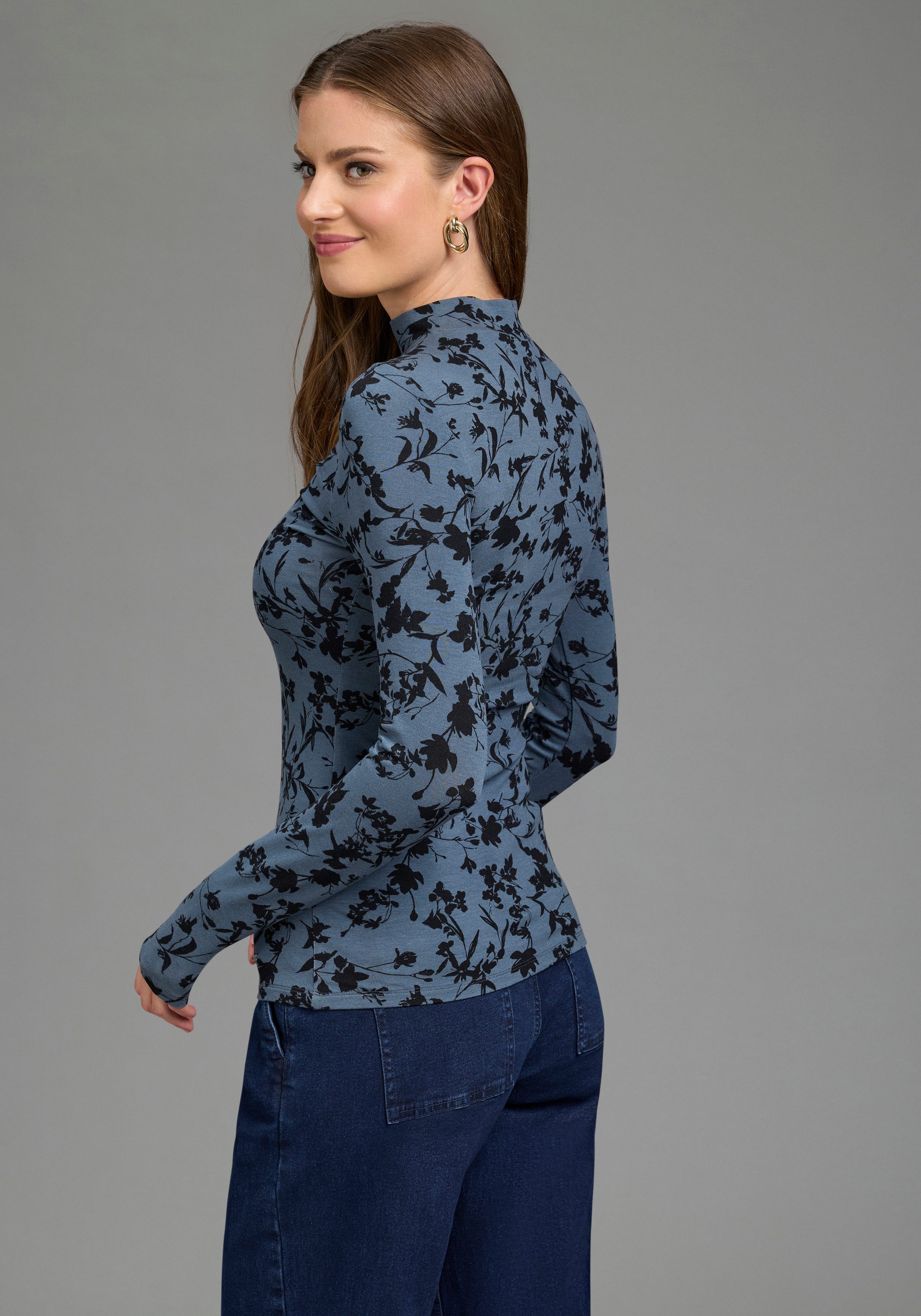 Laura Scott Langarmshirt aus Viskosemischung, figurbetonte Passform, hüftbedeckende Länge