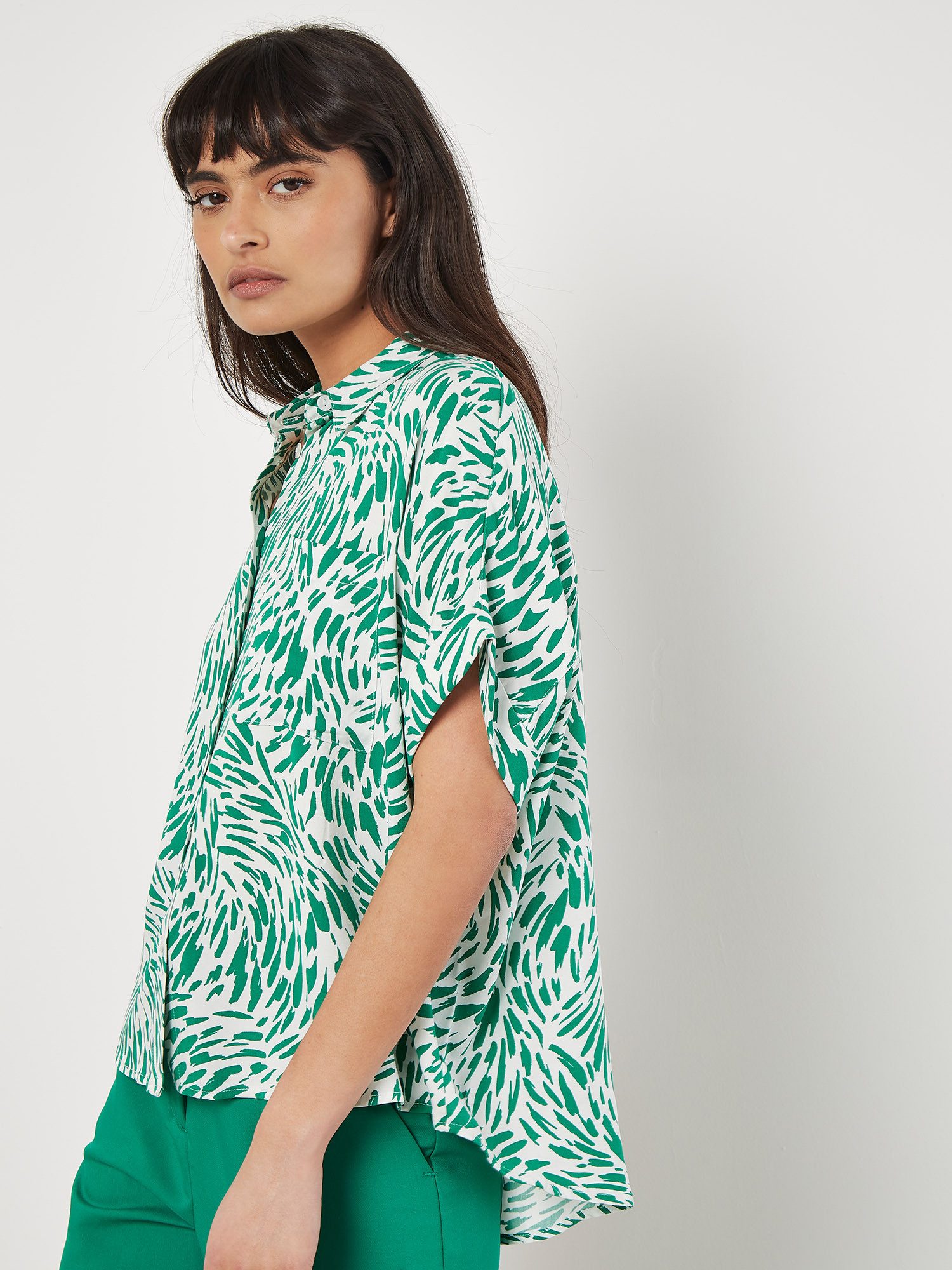 Apricot Klassische Bluse Printed Turn Up günstig online kaufen