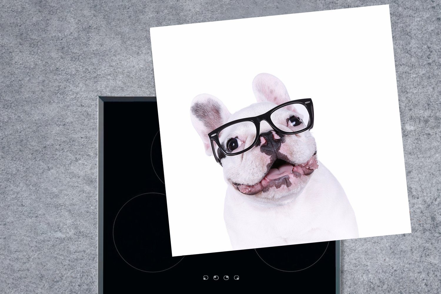 Hund Vinyl, für 78x78 MuchoWow Herdblende-/Abdeckplatte Brille - cm, Ceranfeldabdeckung, tlg), Hipster, Arbeitsplatte (1 küche -