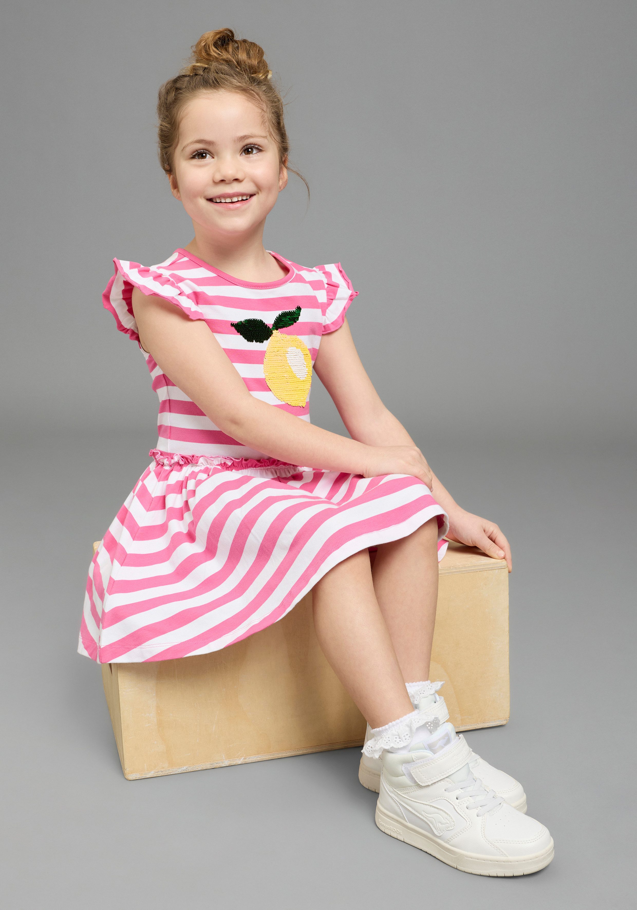 KIDSWORLD Jerseykleid mit Pailletten für kleine Mädchen festlich, kniefrei, verspielt, aus Baumwollmischung