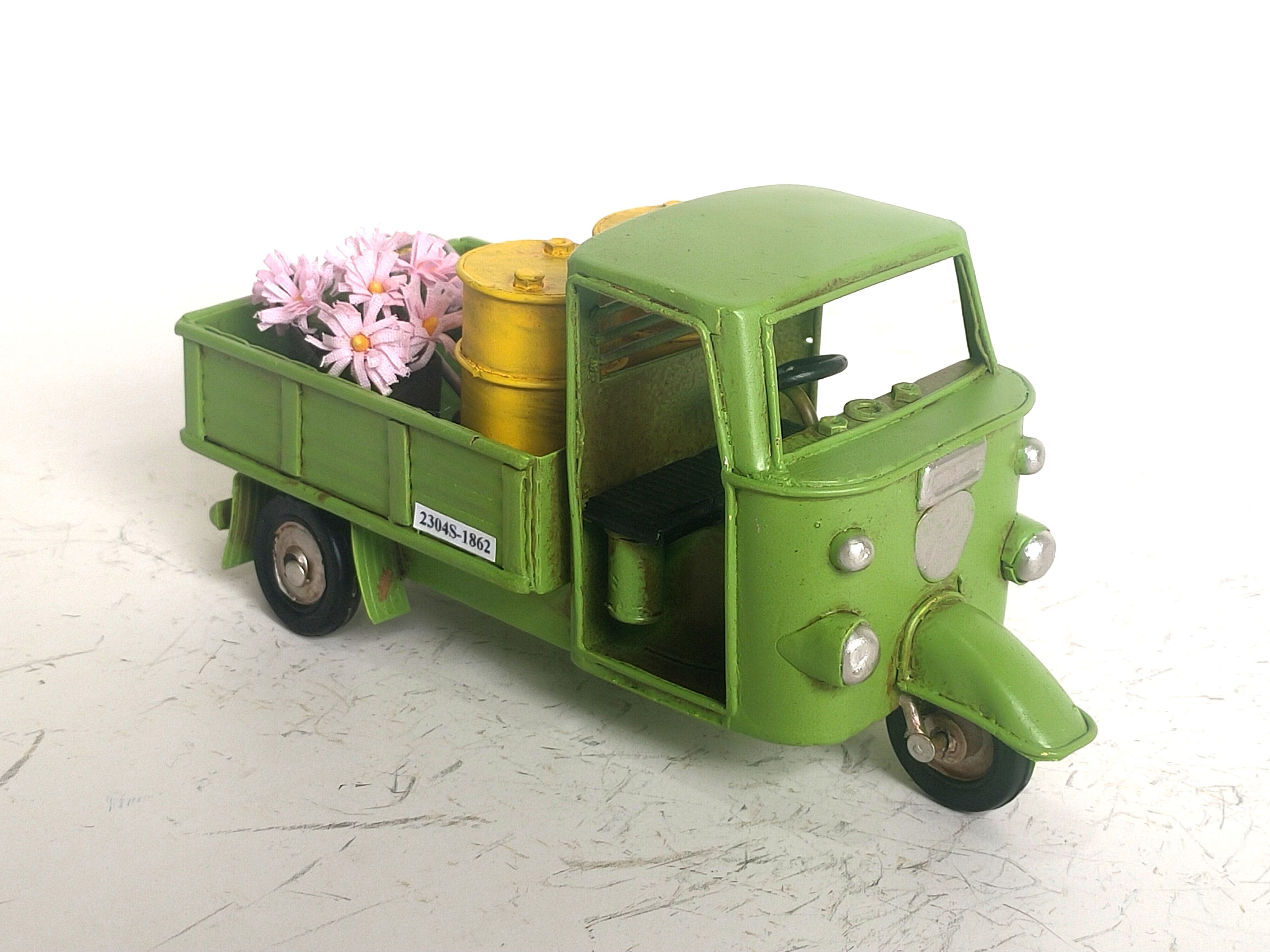 Dynasun Modellauto Car 2304S-1862, (1-tlg), Vintage Dreirad-Transporter Mod günstig online kaufen