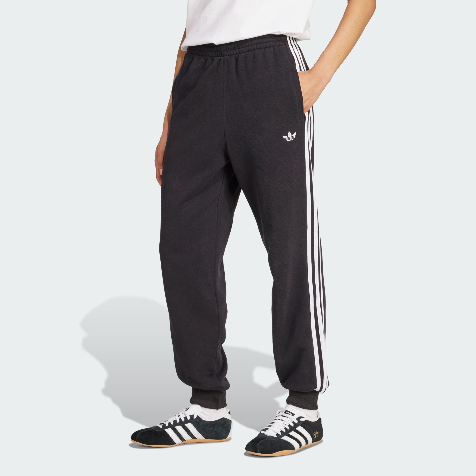 adidas Originals Jogginghose ADICOLOR 3-STREIFEN REGULAR JOGGINGHOSE (1-tlg günstig online kaufen