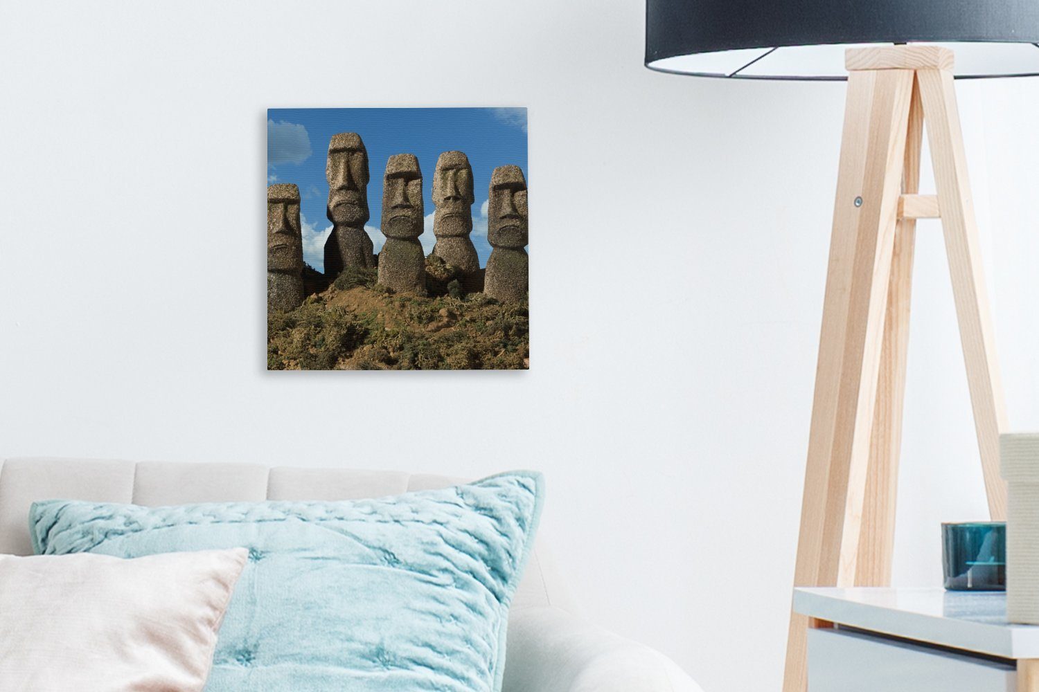 Wohnzimmer (1 Leinwandbild Moai-Statuen für OneMillionCanvasses® auf Fünf der St), Schlafzimmer Bilder Leinwand Osterinsel,