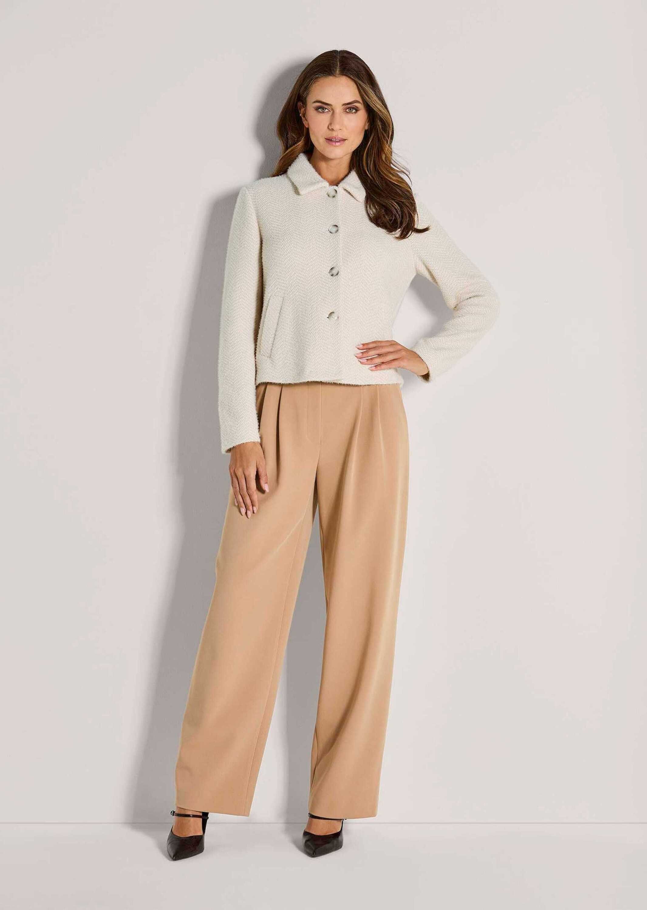 MADELEINE Kurzblazer Eleganter Damenblazer mit Hornknöpfen Kastige Form, st günstig online kaufen