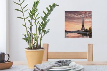 OneMillionCanvasses® Leinwandbild Ein wunderschöner orangefarbener Himmel über dem Eiffelturm in Paris, (1 St), Leinwand Bilder für Wohnzimmer Schlafzimmer