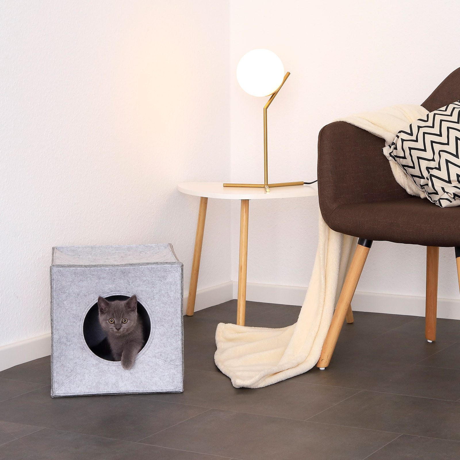 lionto Tierhöhle quadratisch, Regaleinsatz & Katzenbett 2-in-1, 33x37x33 cm Katzenhöhle aus robustem Filz