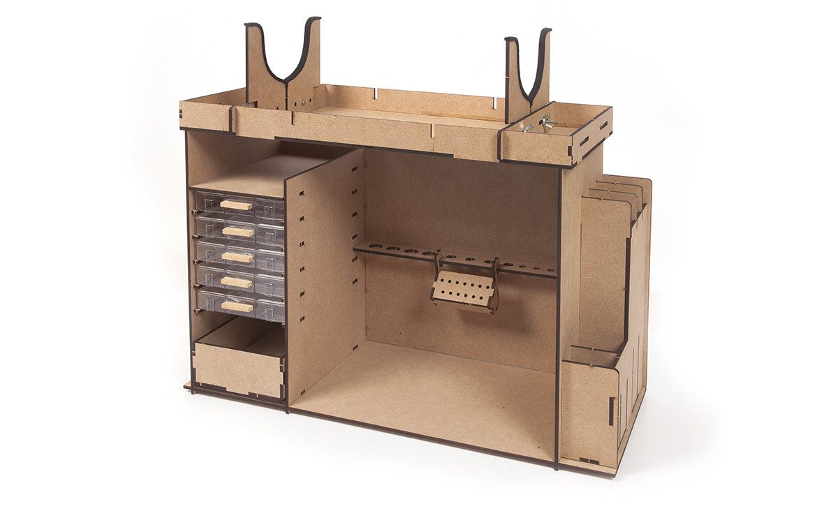 OcCre Modellbausatz Werkstattmöbel, (Bastelbedarf, 1-tlg., Werkzeug), Made in Europe