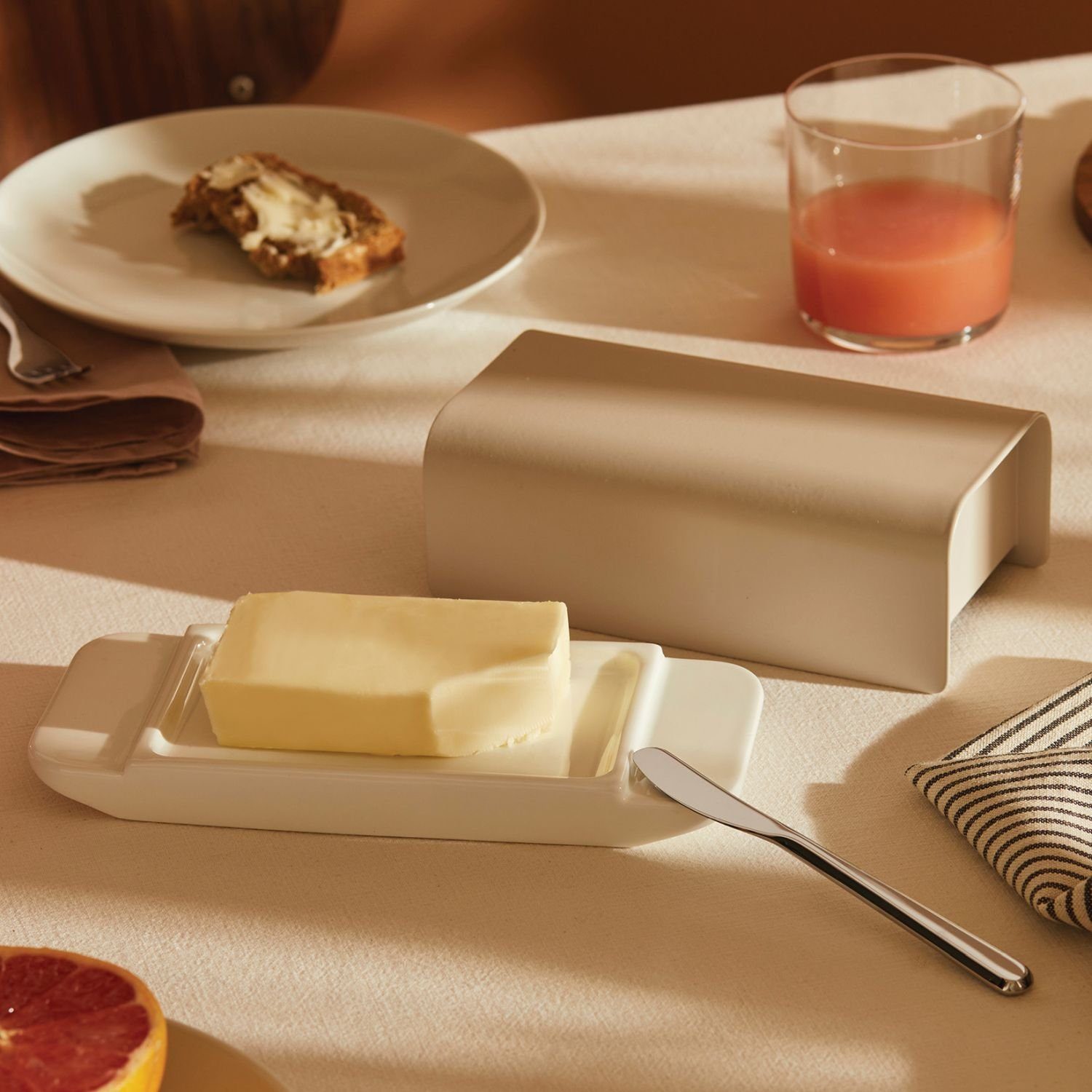 Alessi Butterdose Mattina Warm Grey, Porzellan, Metall