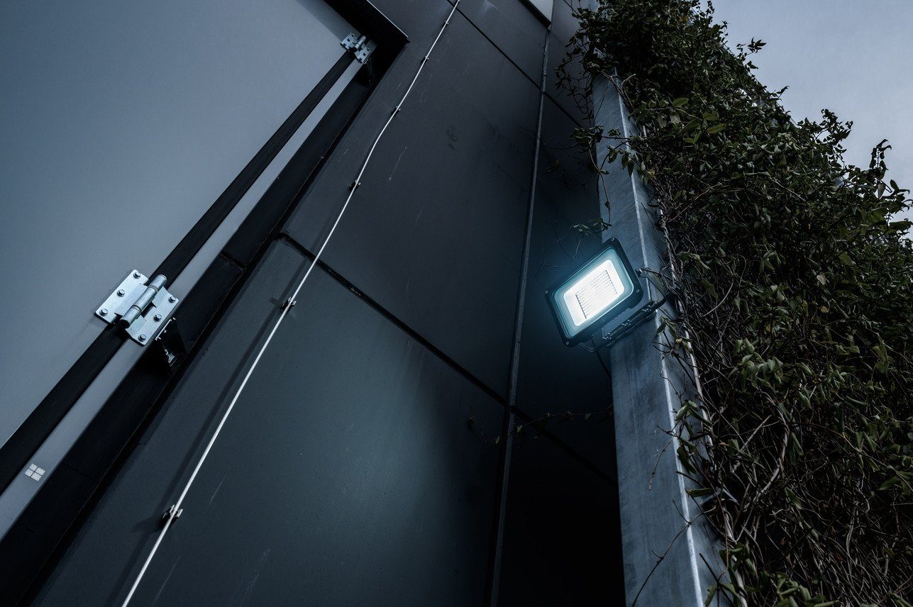 integriert, LED 14060, JARO Brennenstuhl außen fest für LED Baustrahler