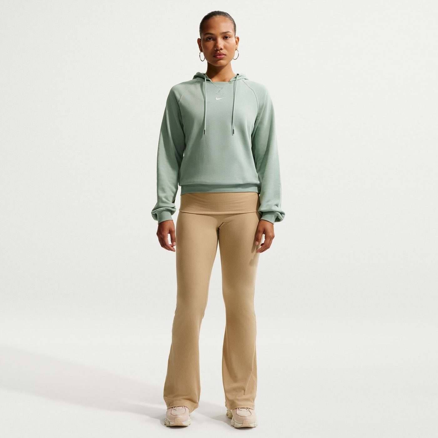 Nike Kapuzensweatshirt W NSW CHILL FT HOODY STEAM/STEAM/SAIL