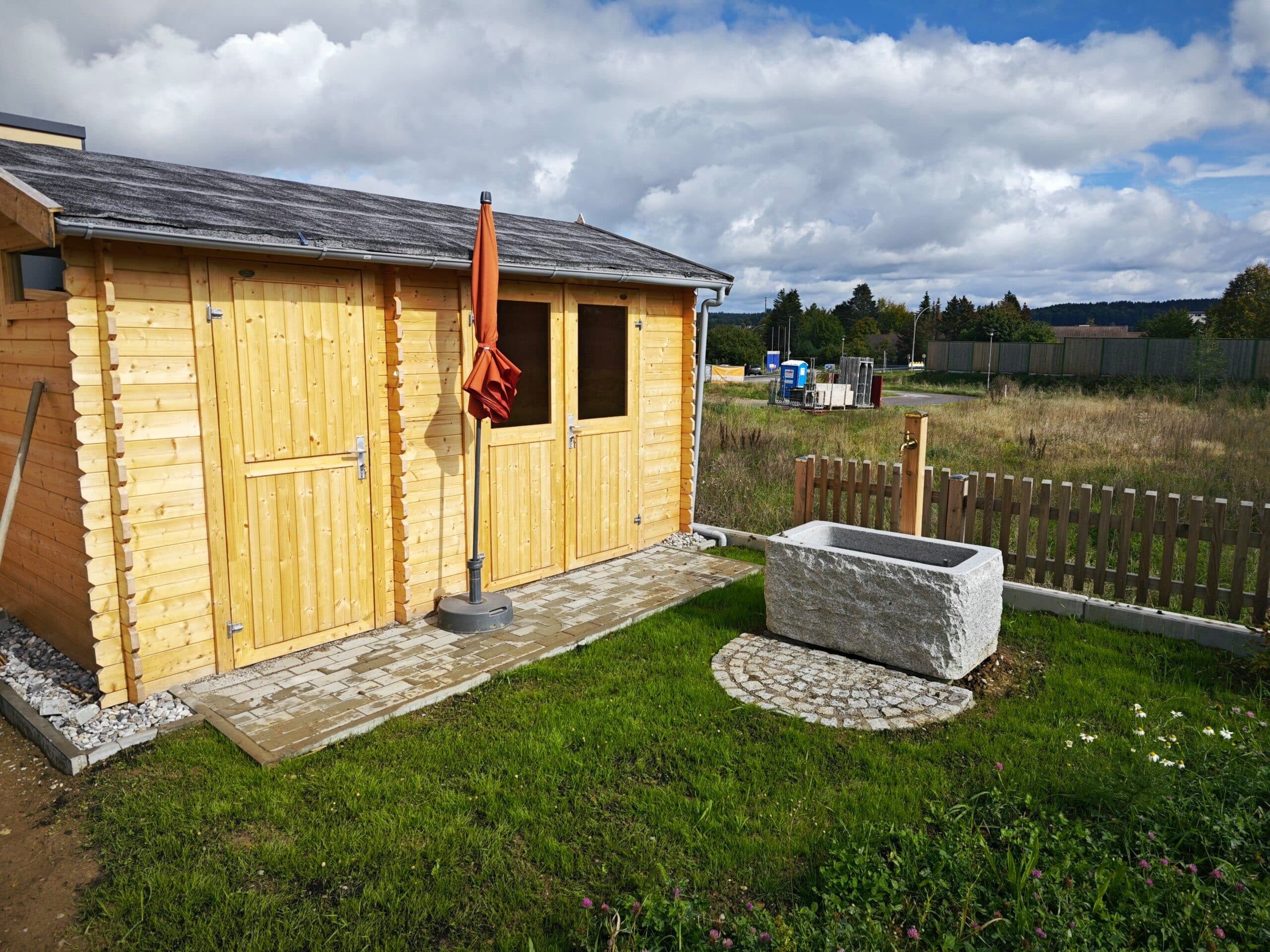 LASITA MAJA Gartenhaus Gartenhaus Blockbohlenhaus William 28 mm naturbelassen, BxT: 420x288.80 cm, 28 mm Wandstärke, Einzeltür