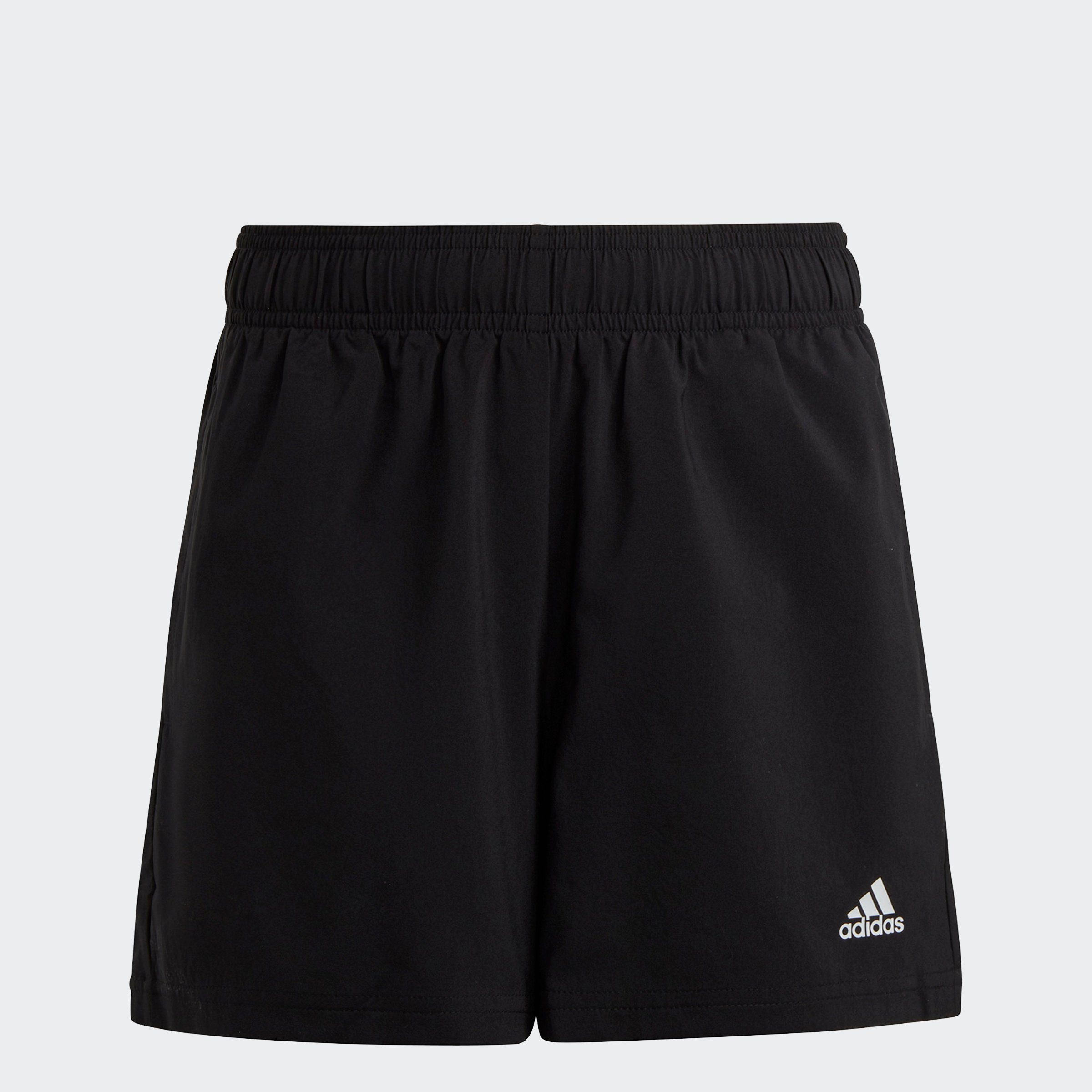 adidas Sportswear Shorts ESSENTIALS SMALL / Black White LOGO CHELSEA (1-tlg)