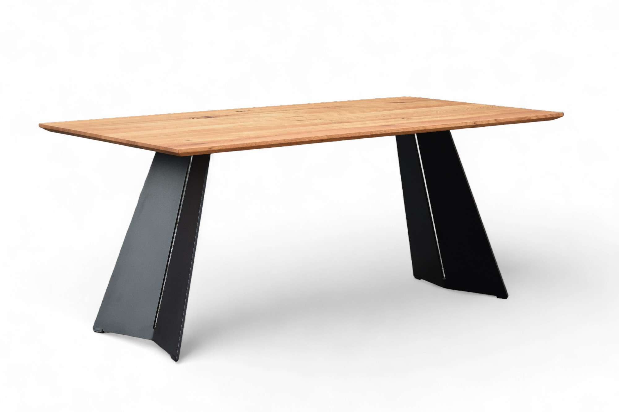 Home affaire Esstisch Winteregg Küchentisch, Metall-Wangengestell, Wildeiche massiv geölt, Baum Kante oder Schweizer Kante, erhältlich in 3 Größen und 2 Кольора(ів)