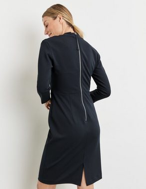 GERRY WEBER Midikleid Elegantes Kleid mit drapiertem Ausschnitt