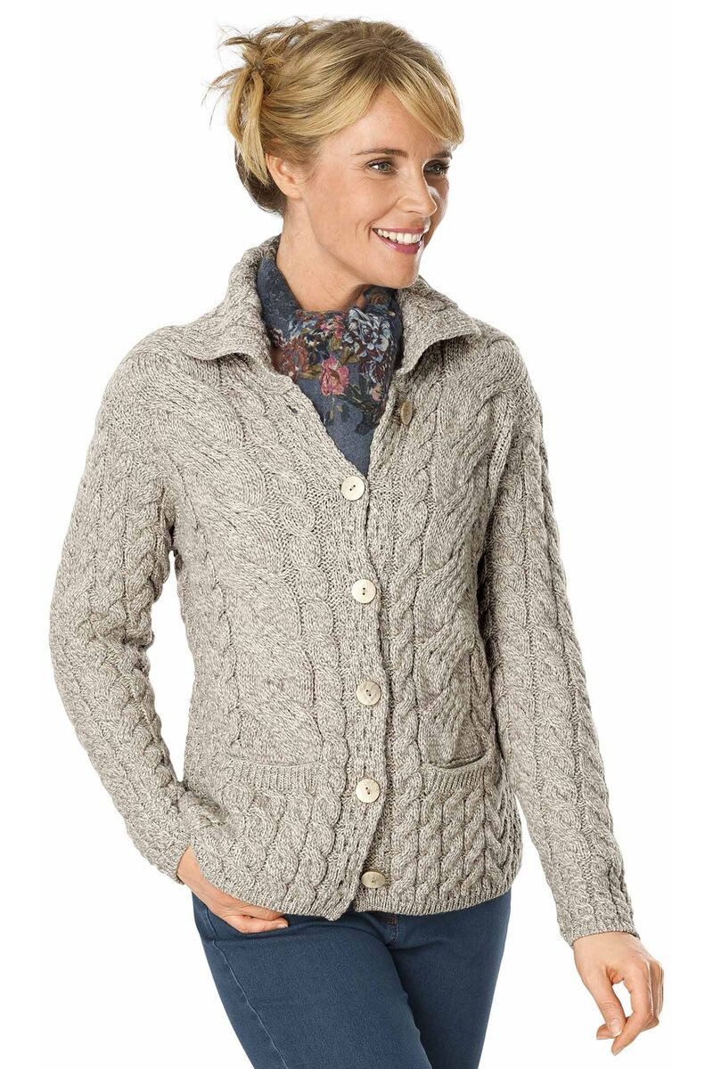Carraig Donn Strickjacke im typischen Irland Aran Strick – Bild 2 von 3
