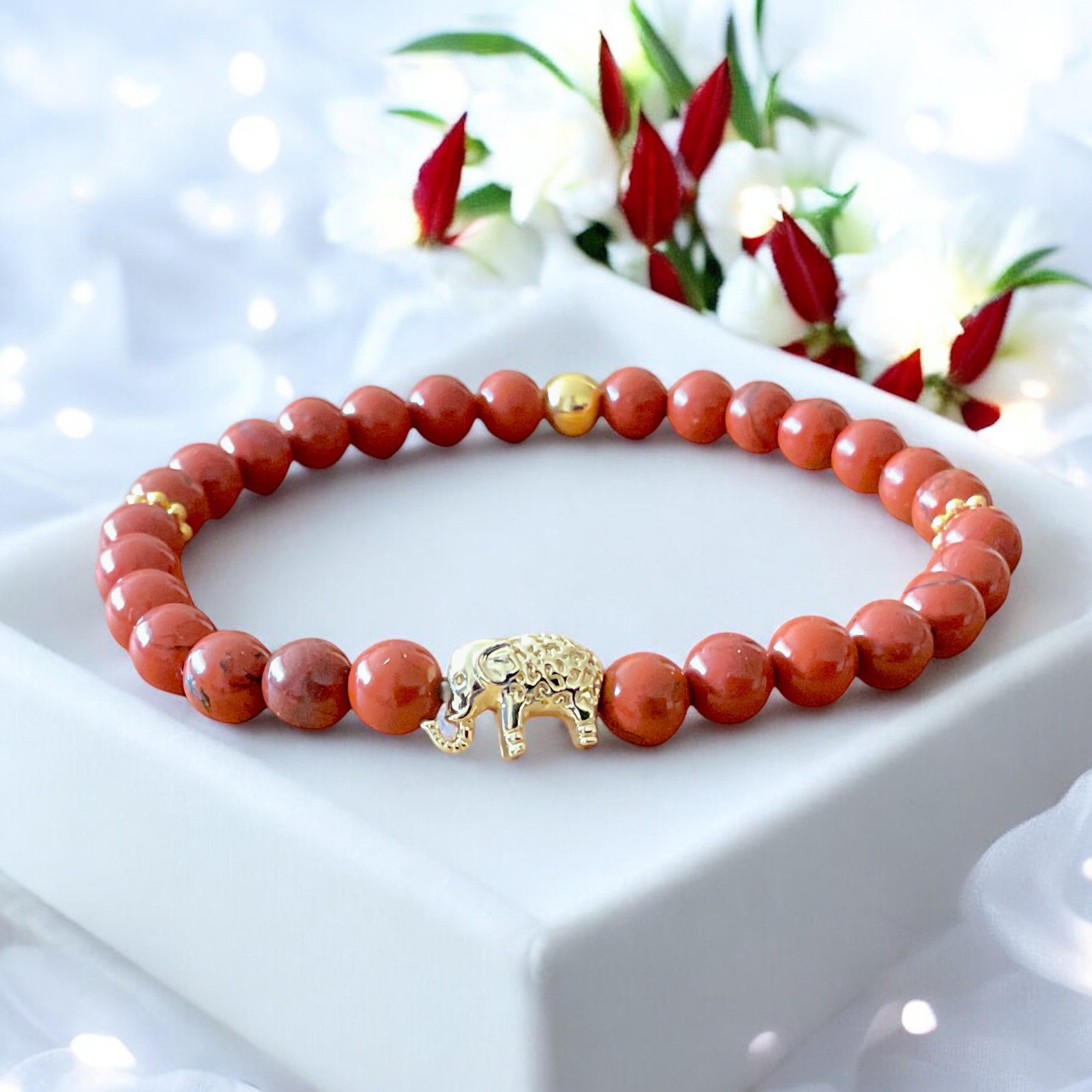 Steinfixx® Perlenarmband Jaspis Edelsteinarmband Elefant mit 14 k vergoldeter Perle (Armband mit edler Geschenkbox zum aufbewahren, 1-tlg., Perlen 6 mm, Natursteine, Länge 18 cm), AAA-Qualität