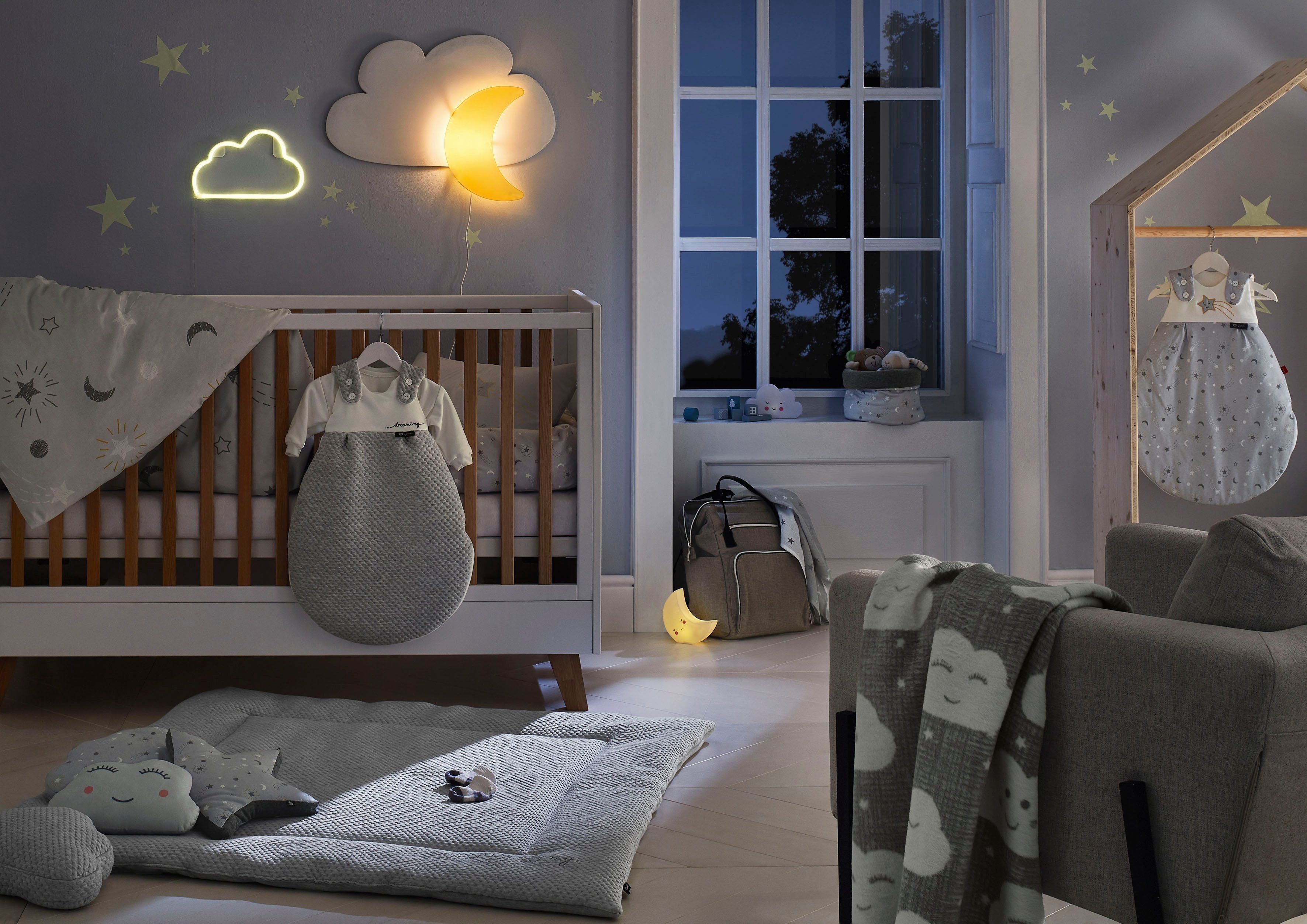 Heimtextilien Bettwäsche-Sets Kinderbettwäsche Sternenhimmel, s.Oliver Junior, mit Stern- und Mondmuster