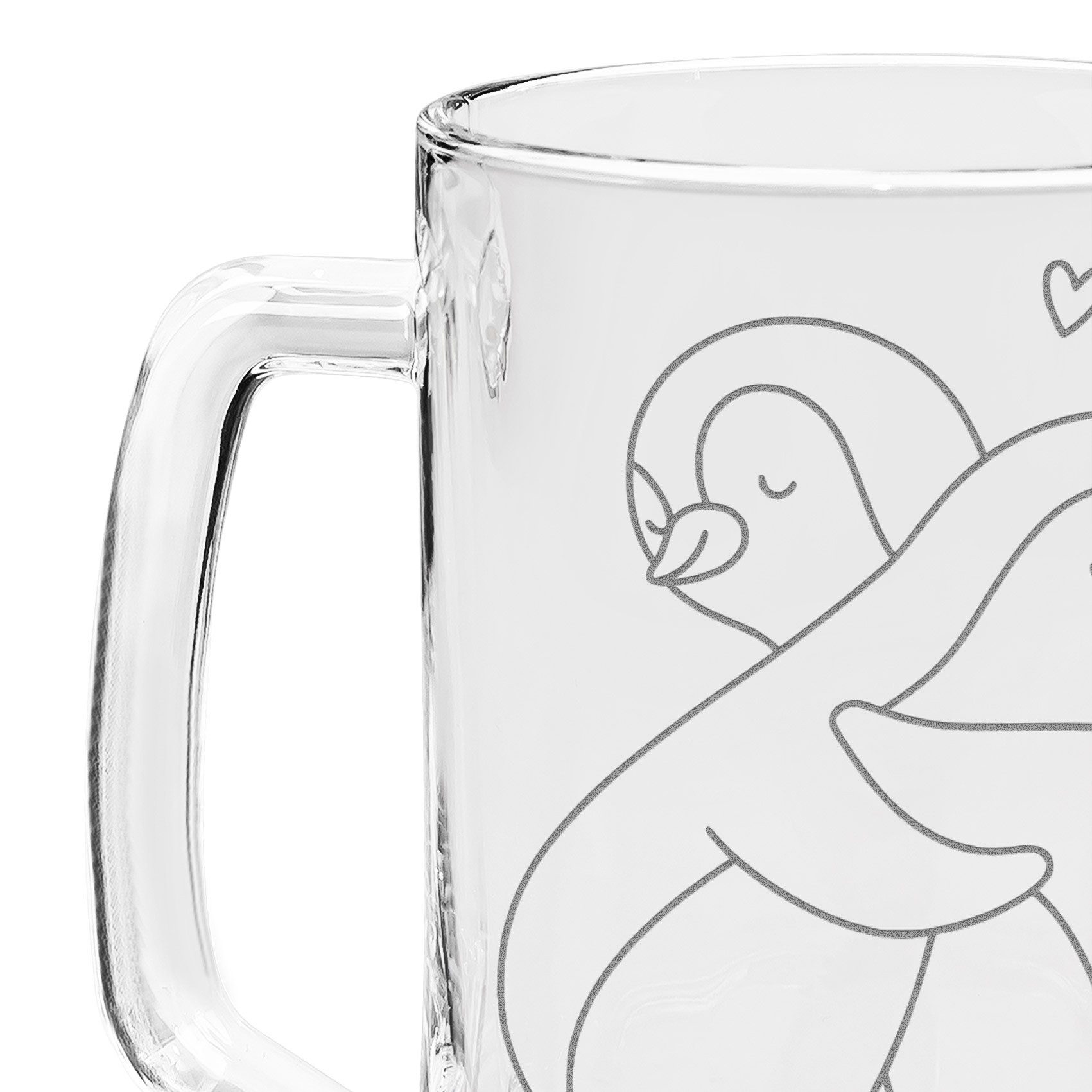 Mr. & Mrs. Panda Bierkrug Pinguine Kuscheln, Gravur Bierkrug, Transparent, Liebesbeweis, Bierkr, 1-tlg., Premium Glas