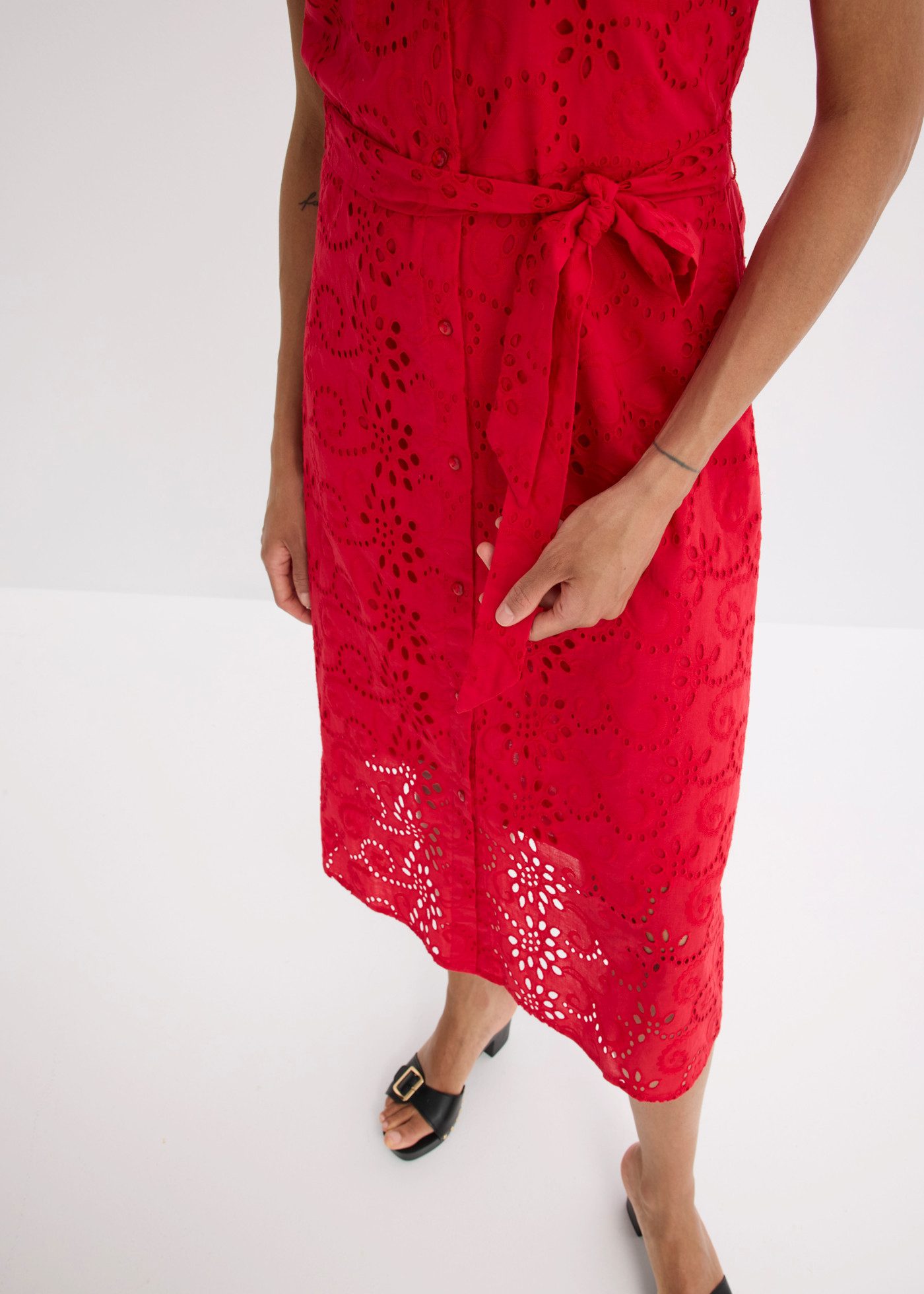 bonprix Blusenkleid aus reiner Baumwolle, mit Lochstickerei
