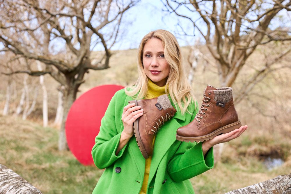 Rieker Winterstiefelette Winterboots, Profilsohle, mit wasserabweisender riekerTEX-Membran