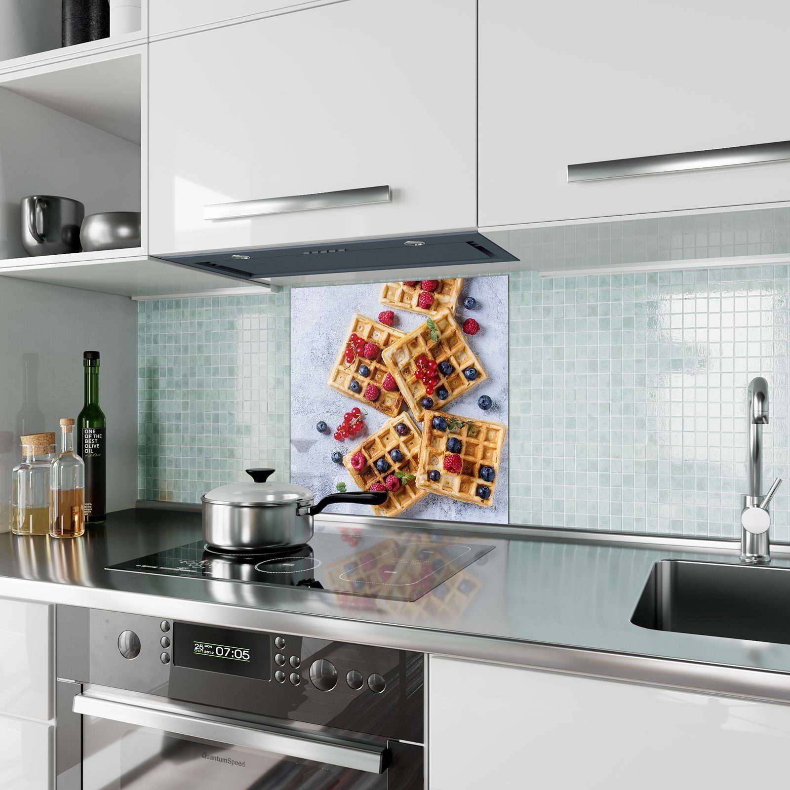 Spritzschutz Küchenrückwand mit Küchenrückwand Primedeco Waffeln Motiv mit Beeren Glas