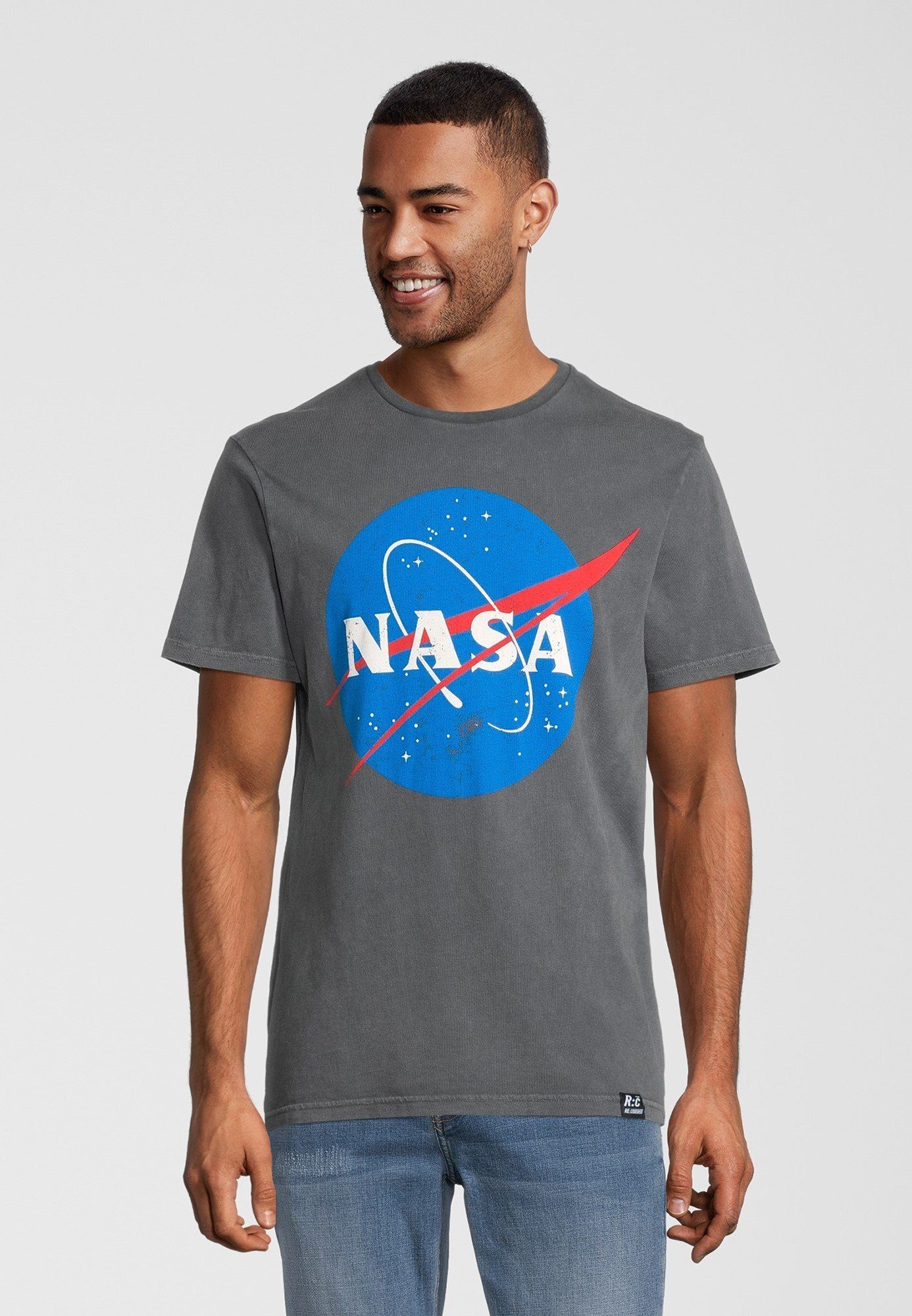 Recovered T-Shirt NASA Vintage Logo Washed Grey GOTS zertifizierte Bio-Baumwolle