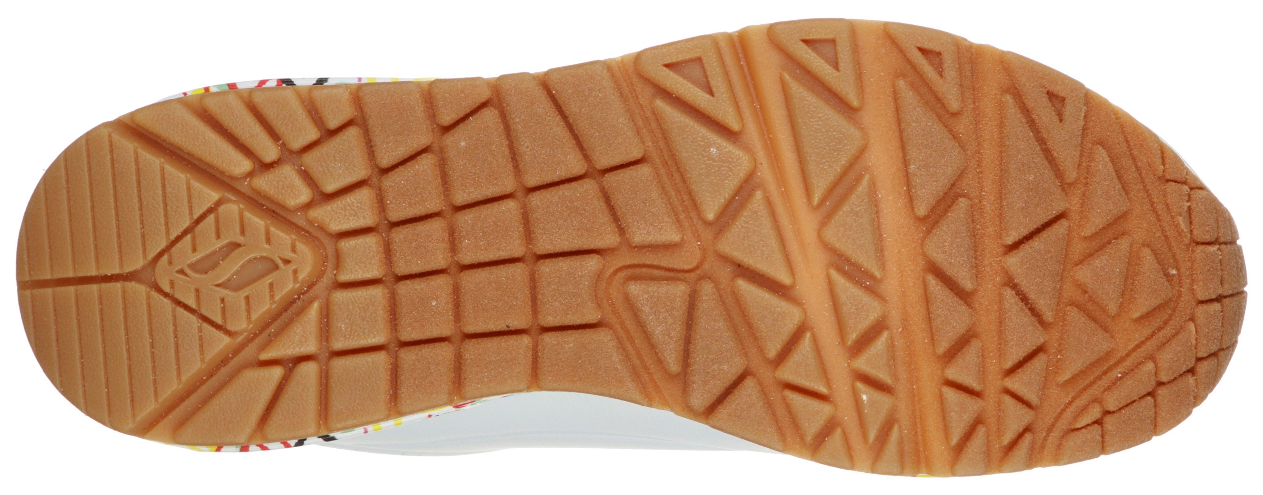 Skechers UNO-LOVING LOVE Wedgesneaker Freizeitschuh, Halbschuh, Schnürschuh mit coolem Graffiti-Print