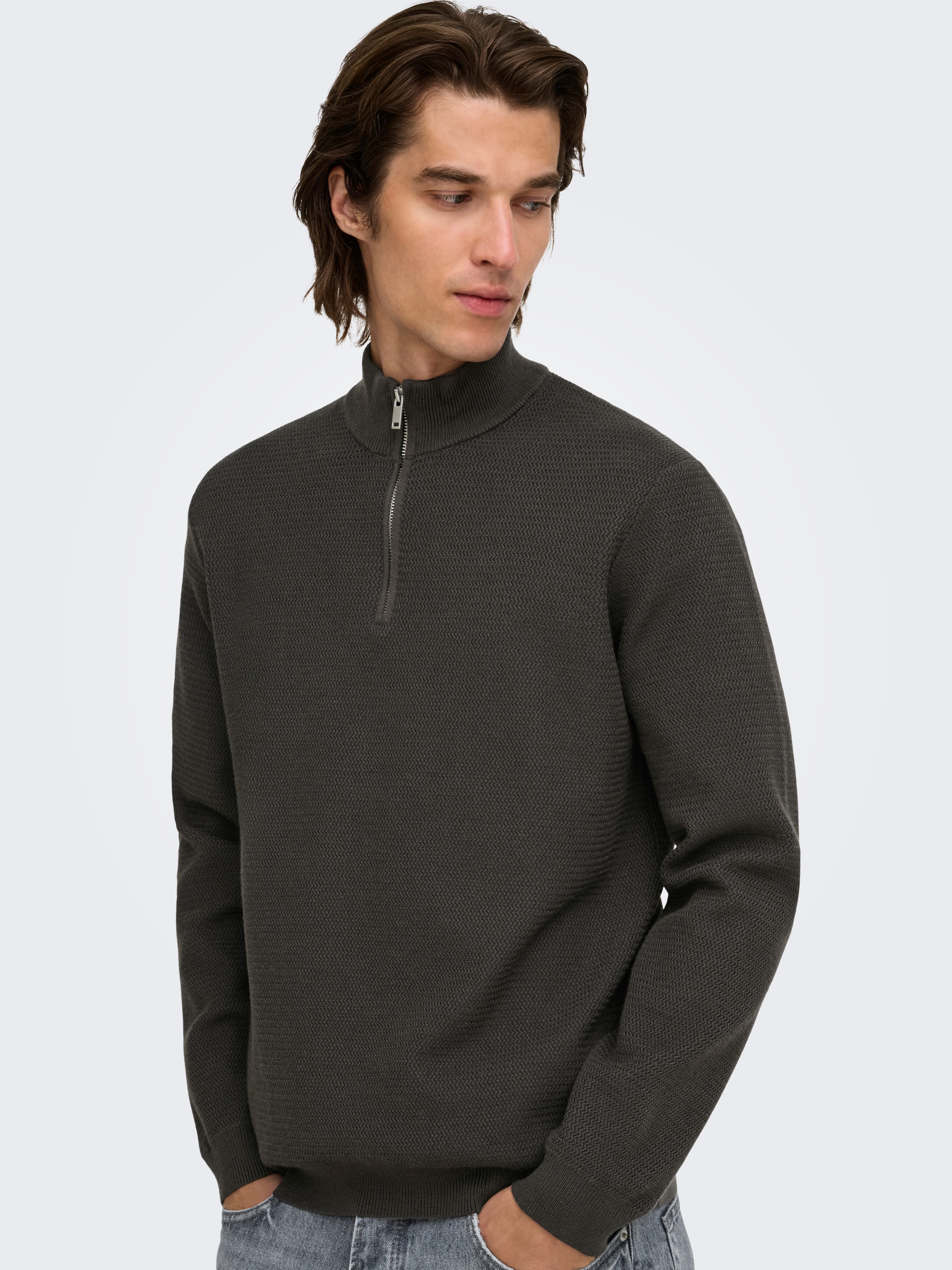 ONLY & SONS Troyer ONSCARTER REG JAQUARD 1/2 ZIP OTL Viskosemischung, regular fit – Bild 2 von 5