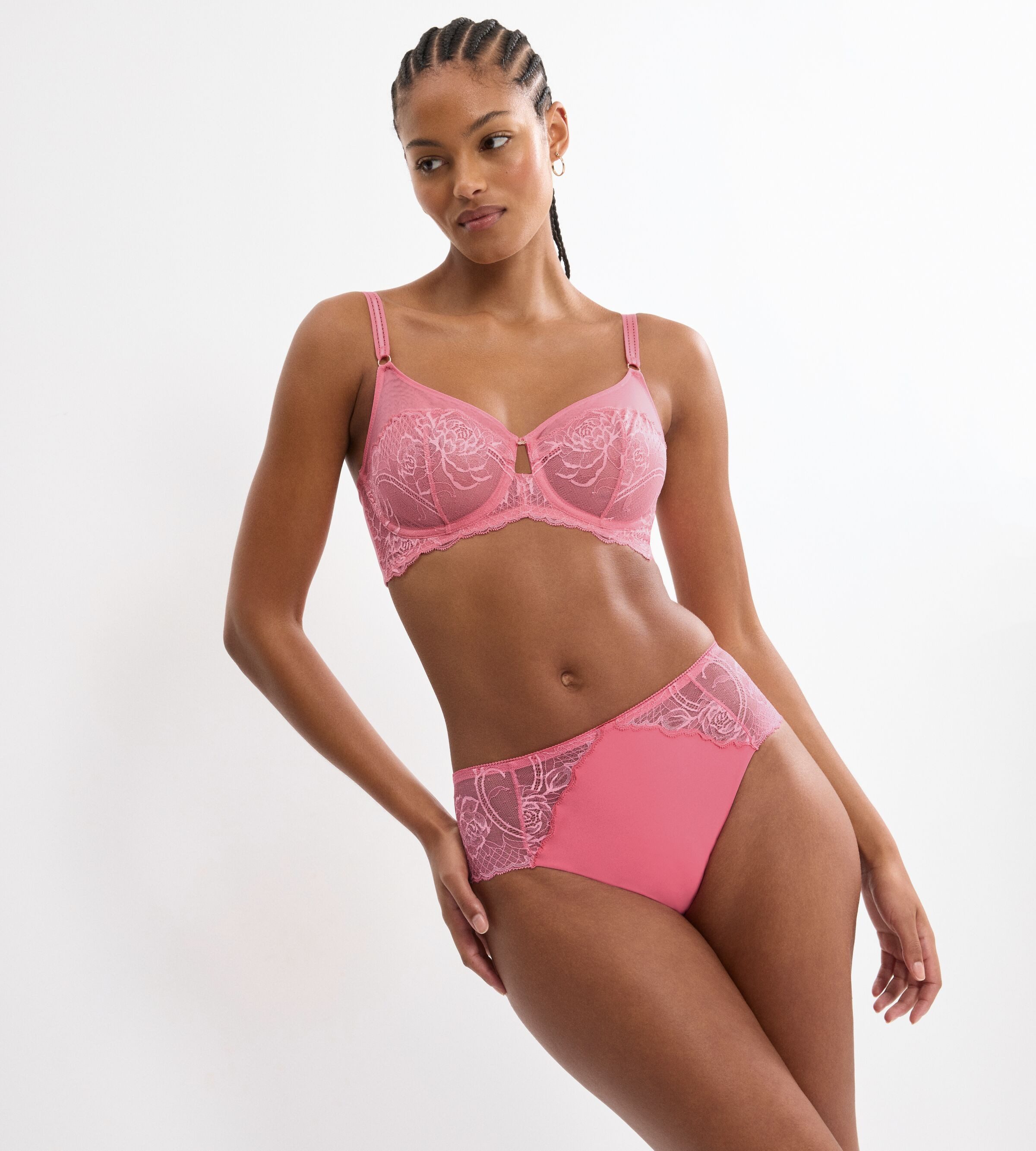 Triumph Minimizer-BH Wild Peony Florale verkleinert die Brust optisch – Bild 4 von 5